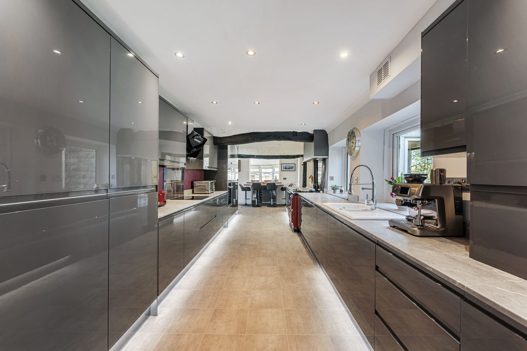 5 bed semi-detached house for sale in Broadhead Road, Bolton 25