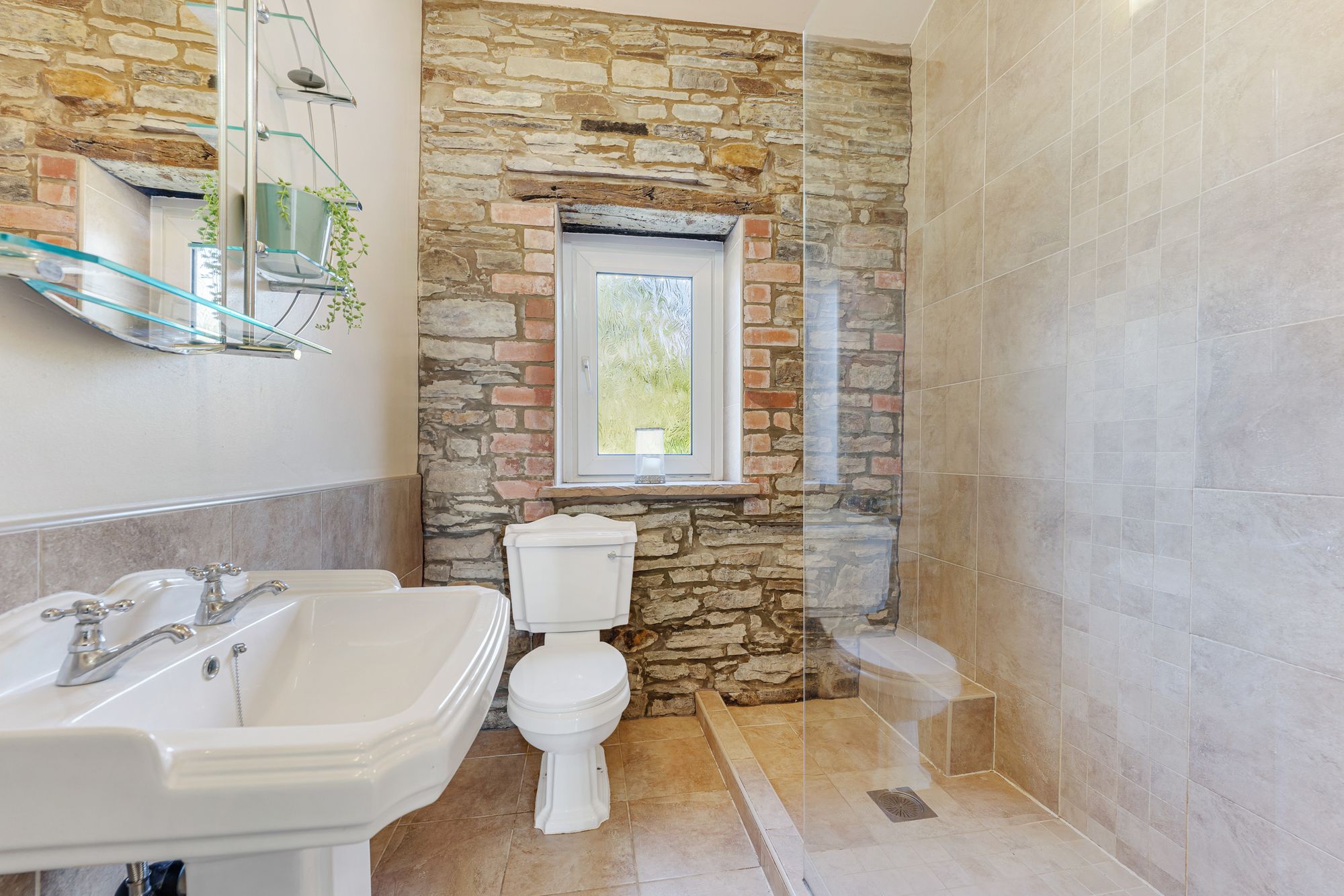 5 bed semi-detached house for sale in Broadhead Road, Bolton  - Property Image 48