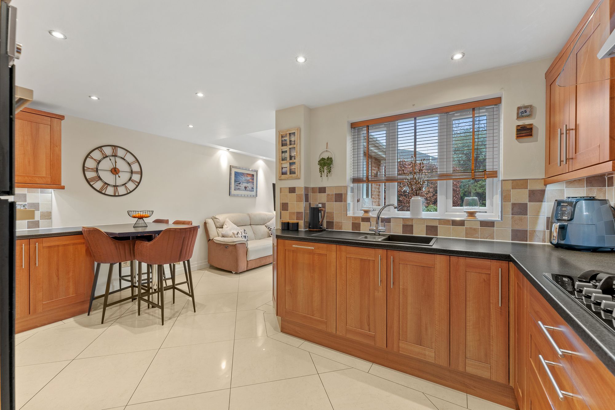 4 bed detached house for sale in Dearncamme Close, Bolton  - Property Image 3