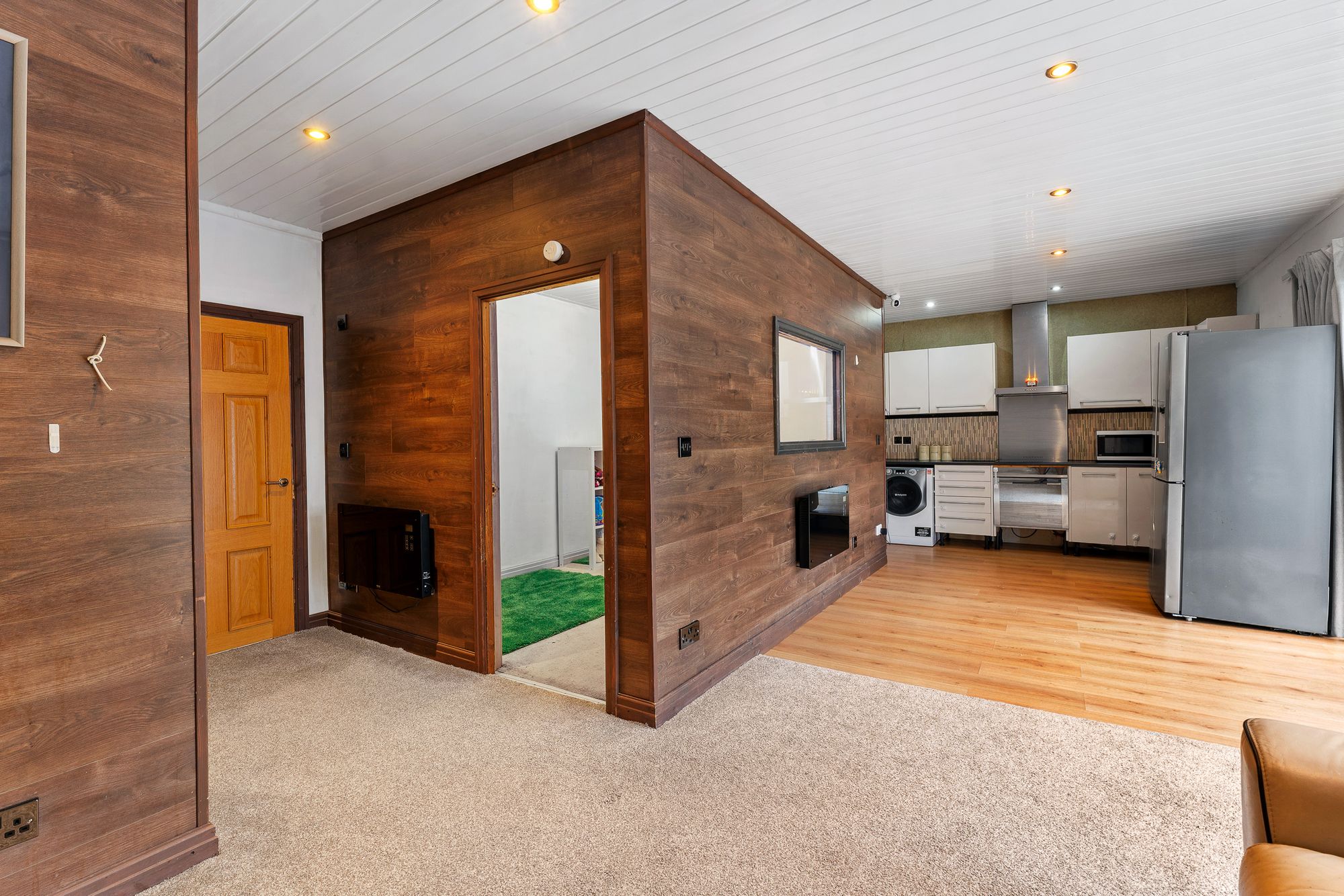 3 bed detached house for sale in Stanley Drive, Manchester  - Property Image 34