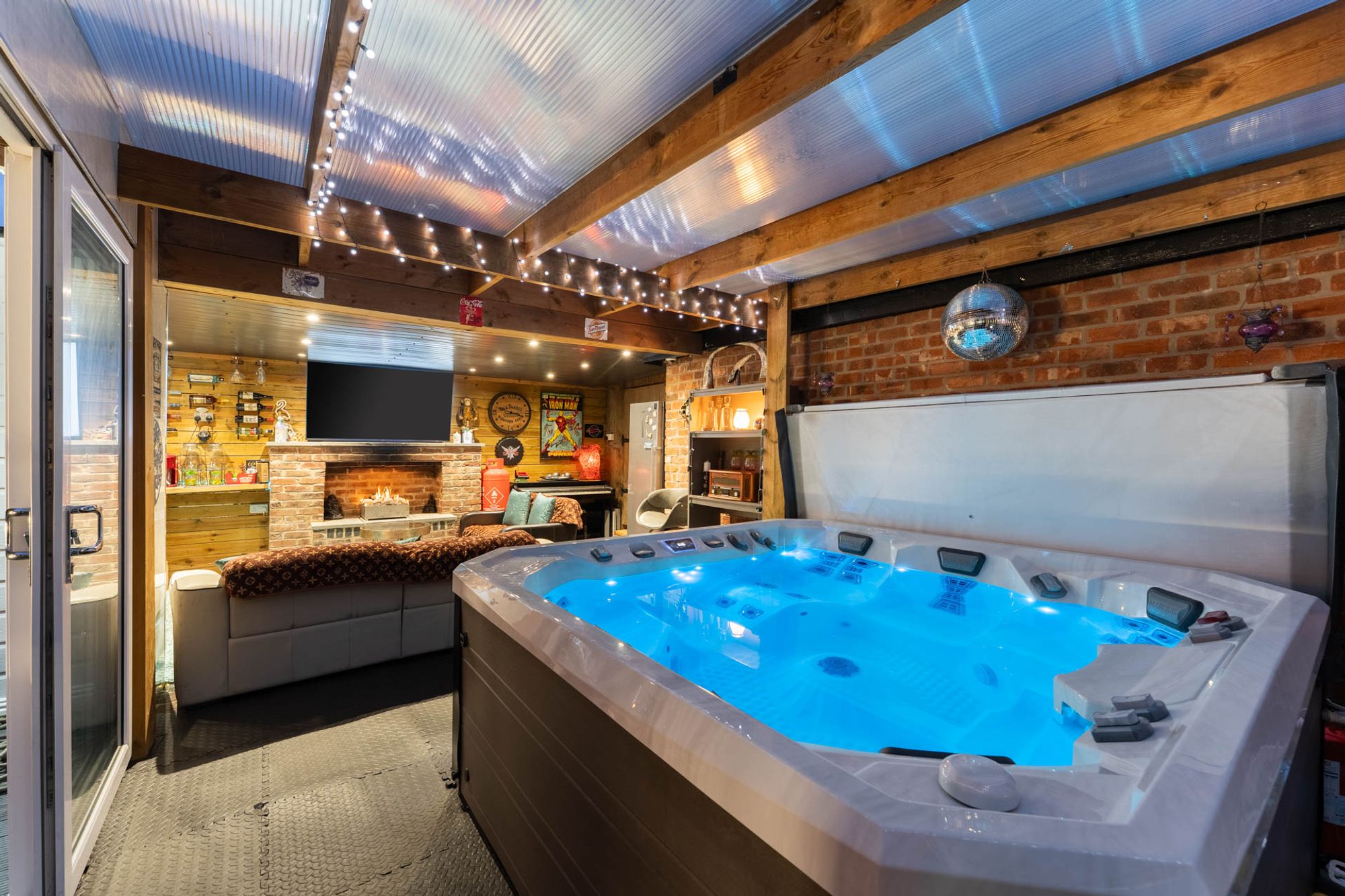 3 bed detached house for sale in Stanley Drive, Manchester  - Property Image 7