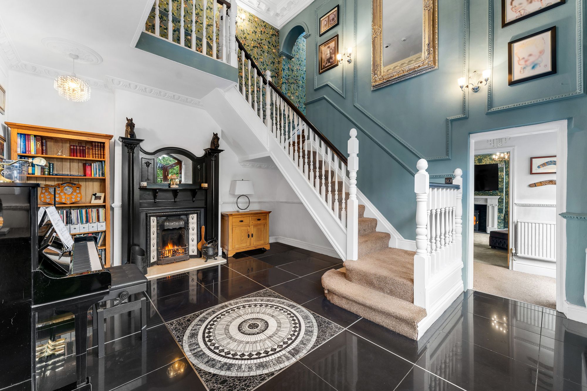 3 bed detached house for sale in Stanley Drive, Manchester  - Property Image 8