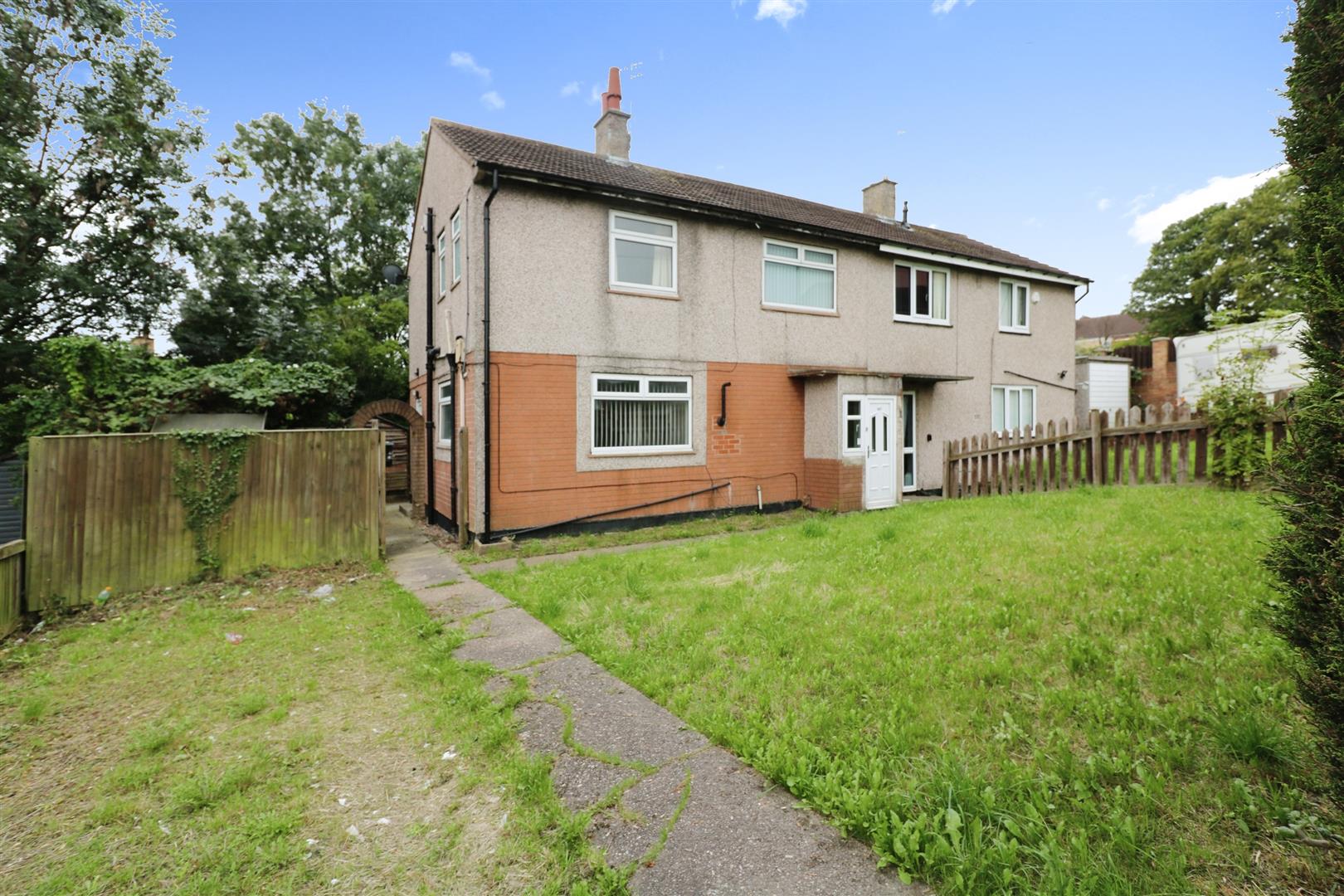 3 Bed Semi-Detached House For Sale In Kilnhurst Road, Rawmarsh, Rotherham, (Ref: 19404254)