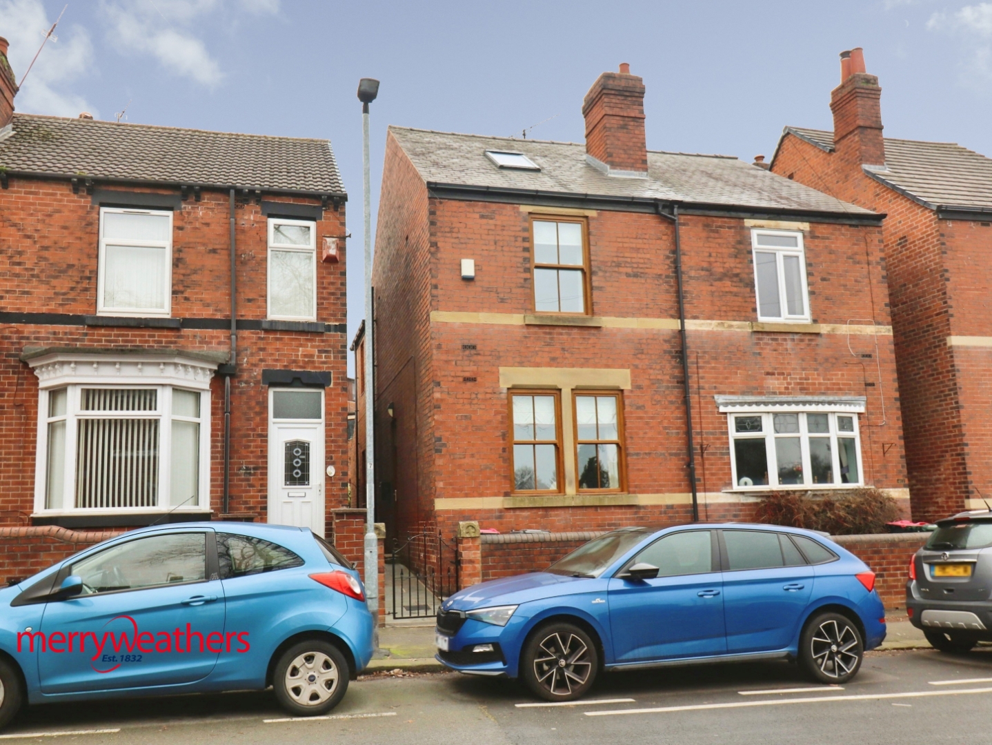 3 Bed Semi-Detached House For Sale In Bradgate Lane, Kimberworth, Rotherham., (Ref: 19643781), S61 1QJ
