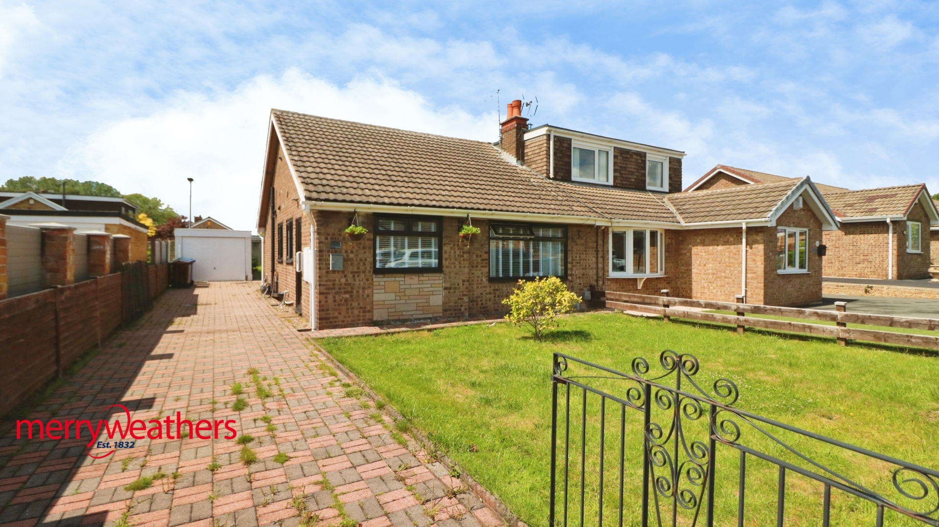 2 Bed Semi-Detached Bungalow For Sale In Rimini Rise, Darfield, Barnsley, (Ref: 19793720)
