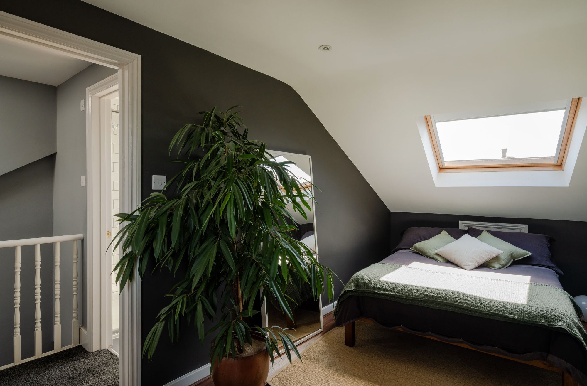 5 bed terraced house for sale in Devonshire Close, Stratford, London, E15  - Property Image 23