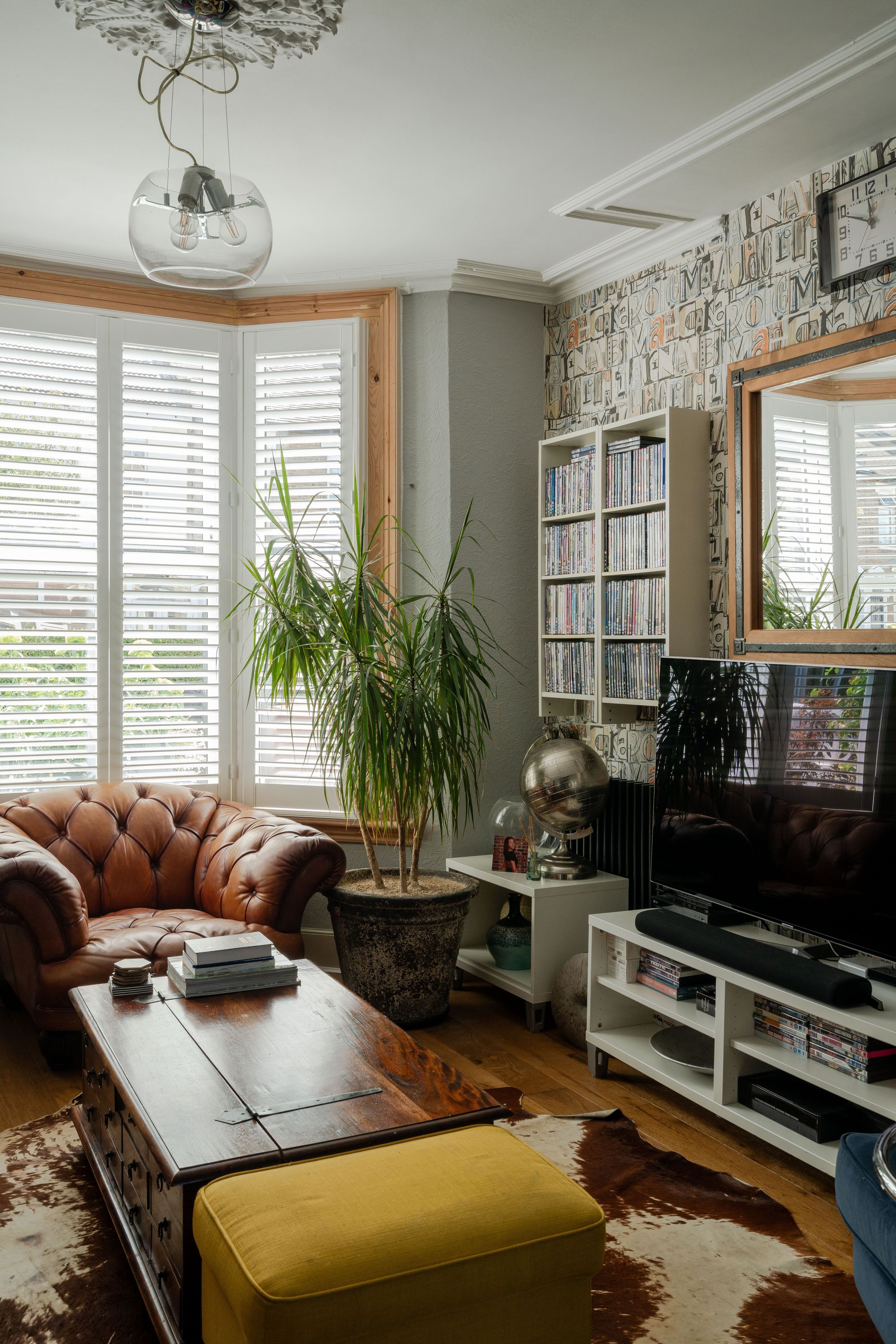 5 bed terraced house for sale in Devonshire Close, Stratford, London, E15  - Property Image 4