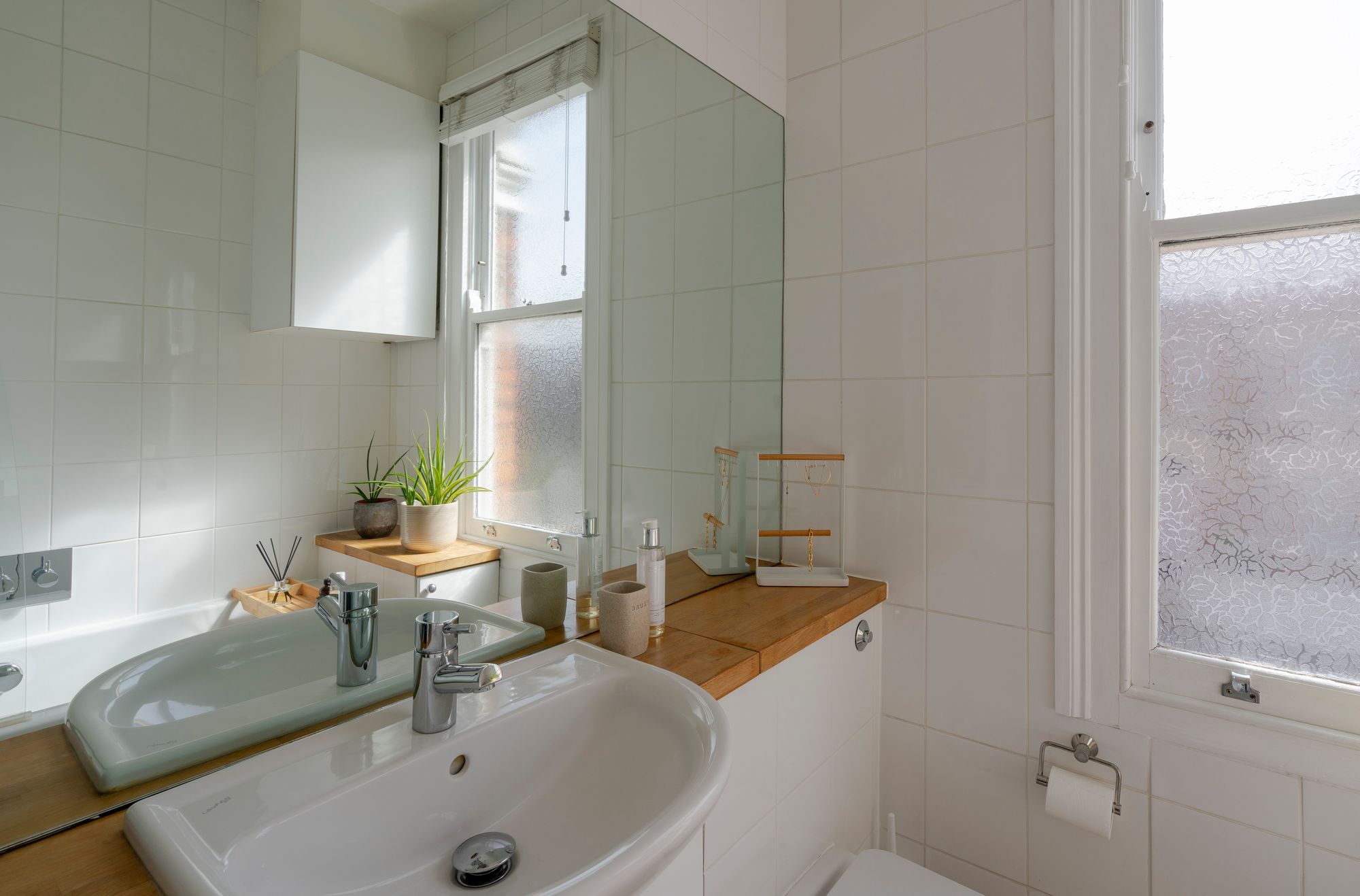 4 bed mid-terraced house for sale in Scarborough Road, Leytonstone, London, E11  - Property Image 33