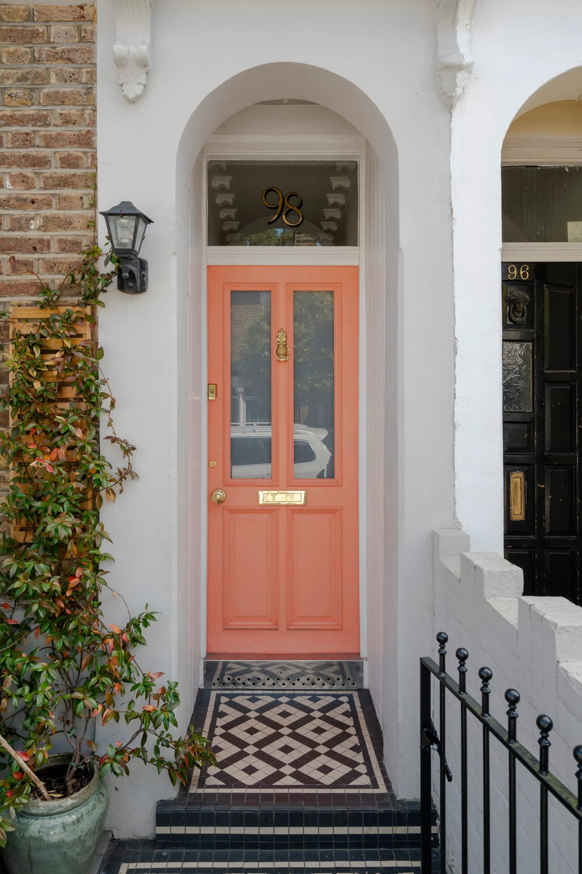 3 bed mid-terraced house for sale in Pearcroft Road, Leytonstone, London, E11  - Property Image 3