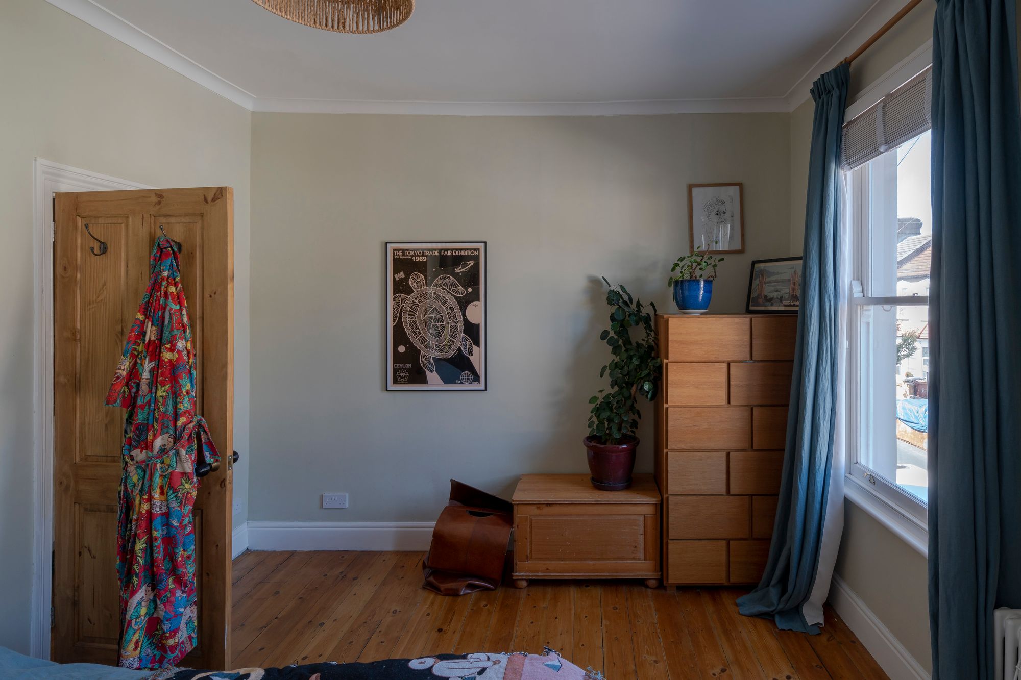 3 bed mid-terraced house for sale in Pearcroft Road, Leytonstone, London, E11  - Property Image 25