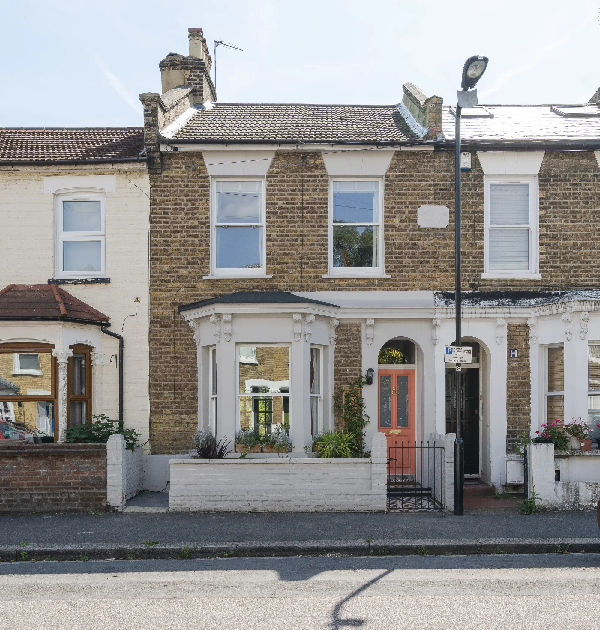 3 bed mid-terraced house for sale in Pearcroft Road, Leytonstone, London, E11  - Property Image 4