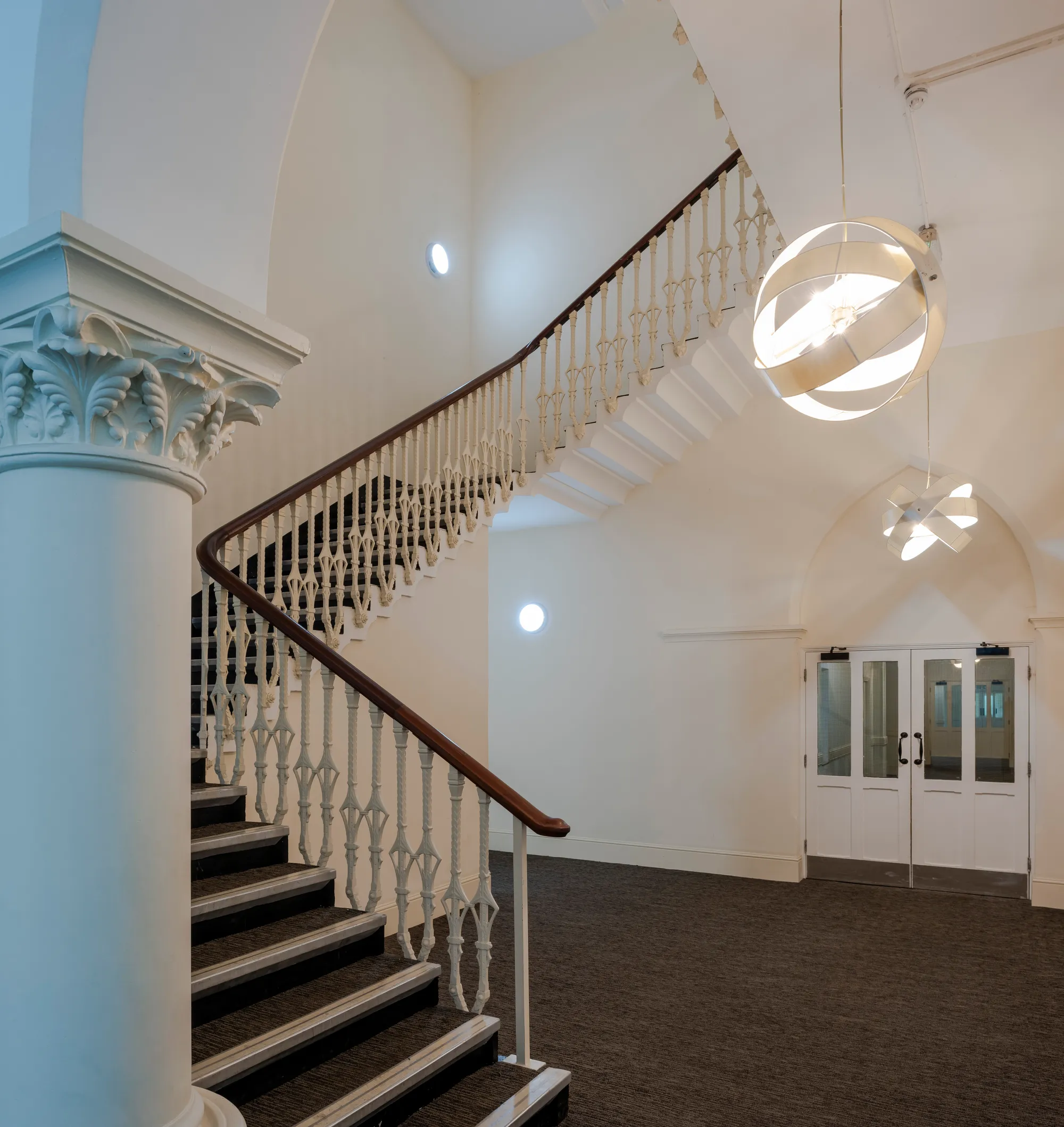 1 bed ground floor flat for sale in Clock Court, Victory Road, Wanstead, London E11  - Property Image 20