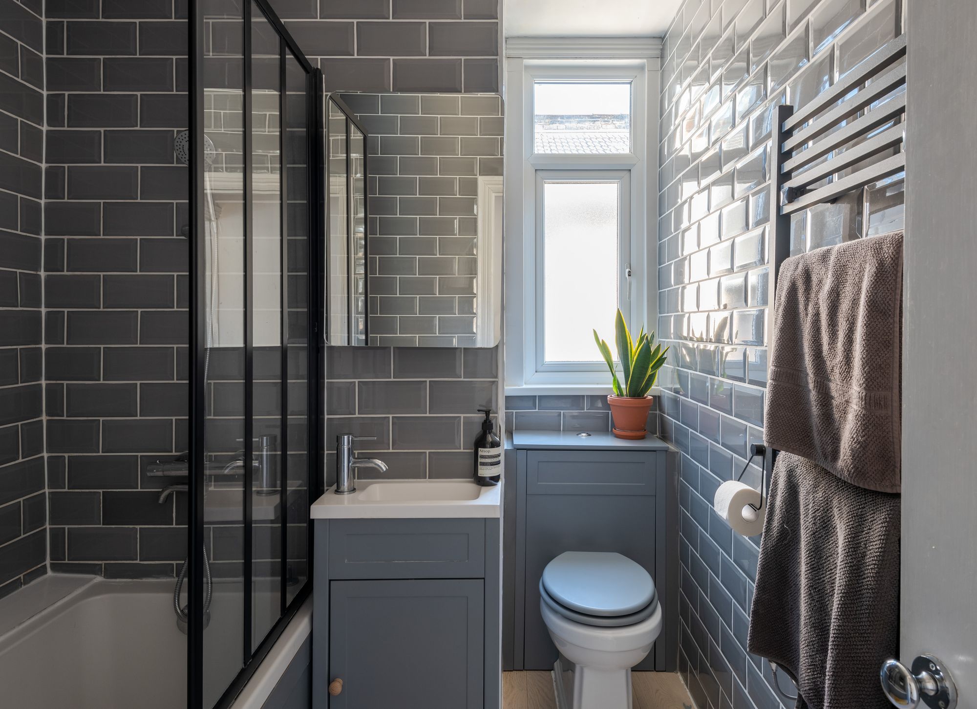 2 bed flat for sale in Albert Road, Leytonstone, London, E10  - Property Image 21