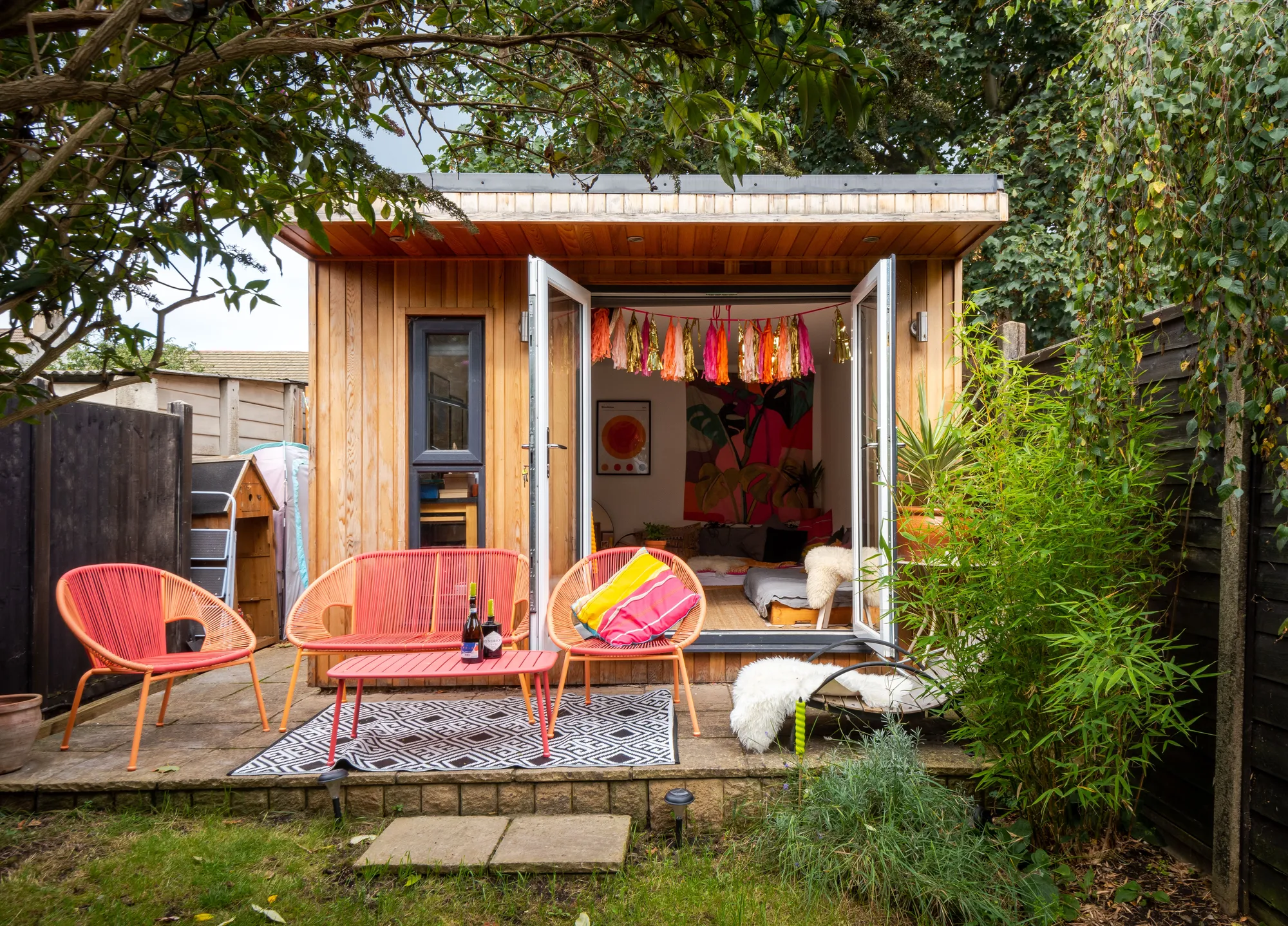 2 bed flat for sale in Lister Road, Bushwood, London, E11  - Property Image 19