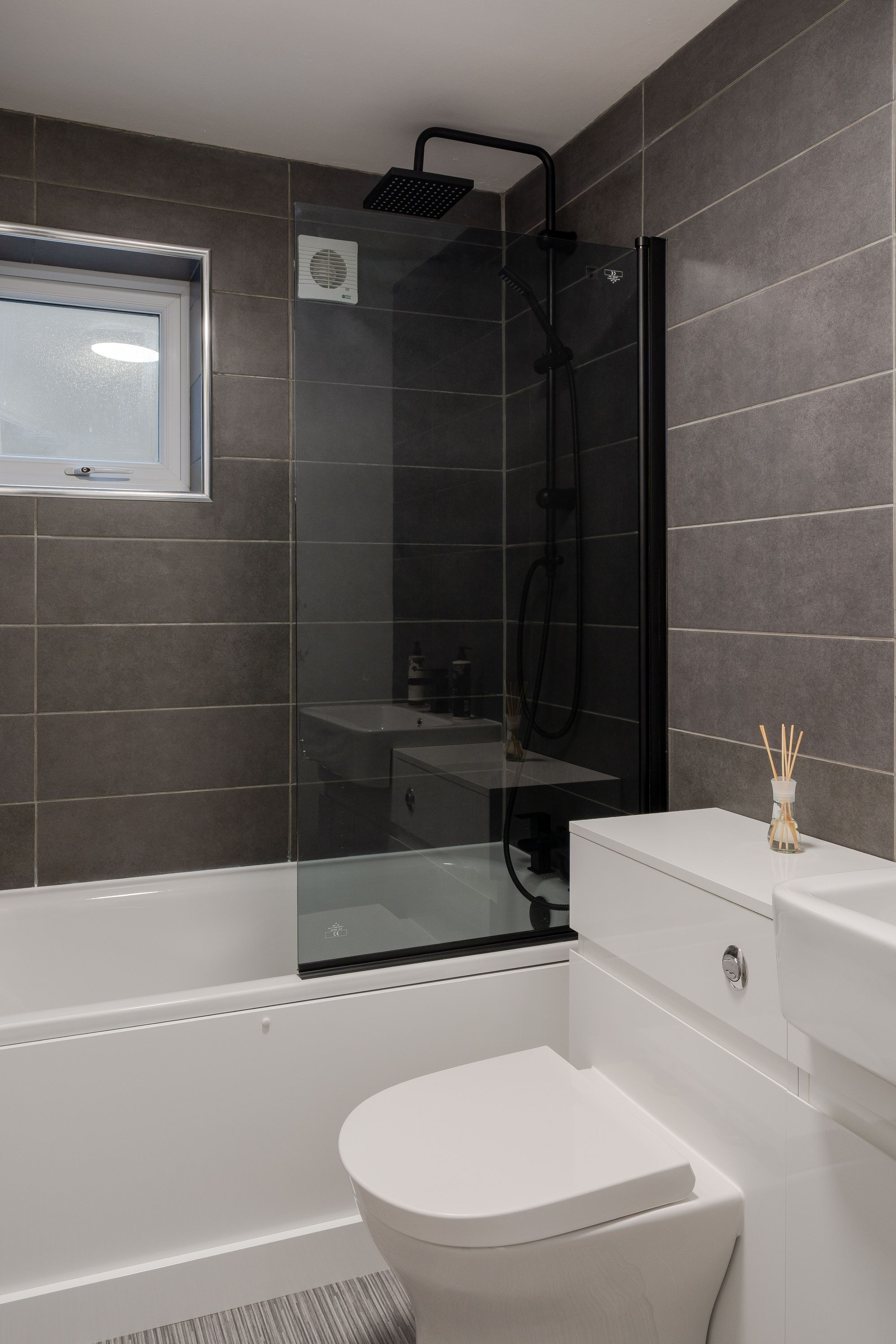 2 bed flat for sale in Tyndall Road, Leyton, London, E10  - Property Image 12