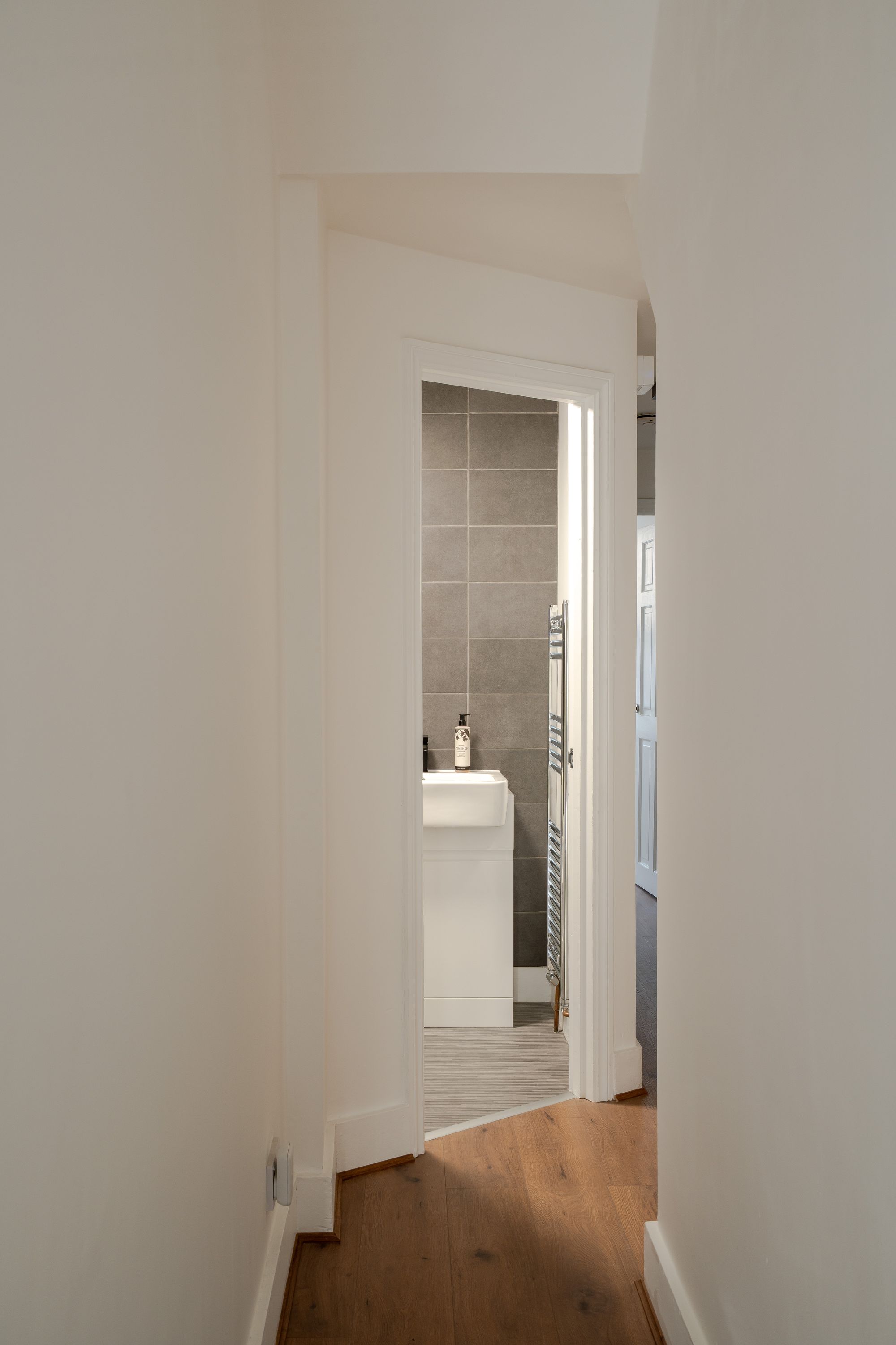 2 bed flat for sale in Tyndall Road, Leyton, London, E10  - Property Image 9