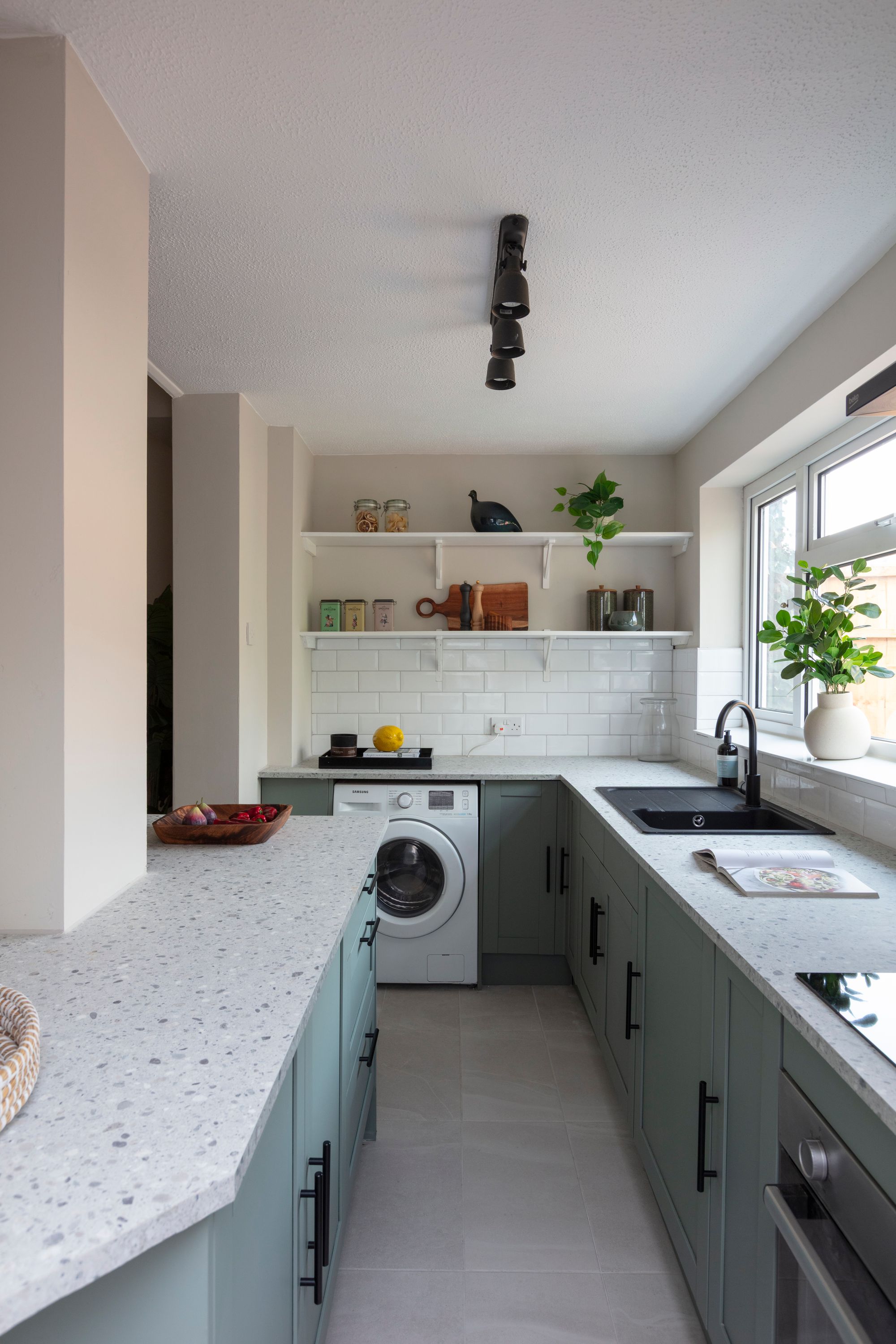 3 bed terraced house for sale in Cavendish Drive, Leytonstone, London, E11  - Property Image 20