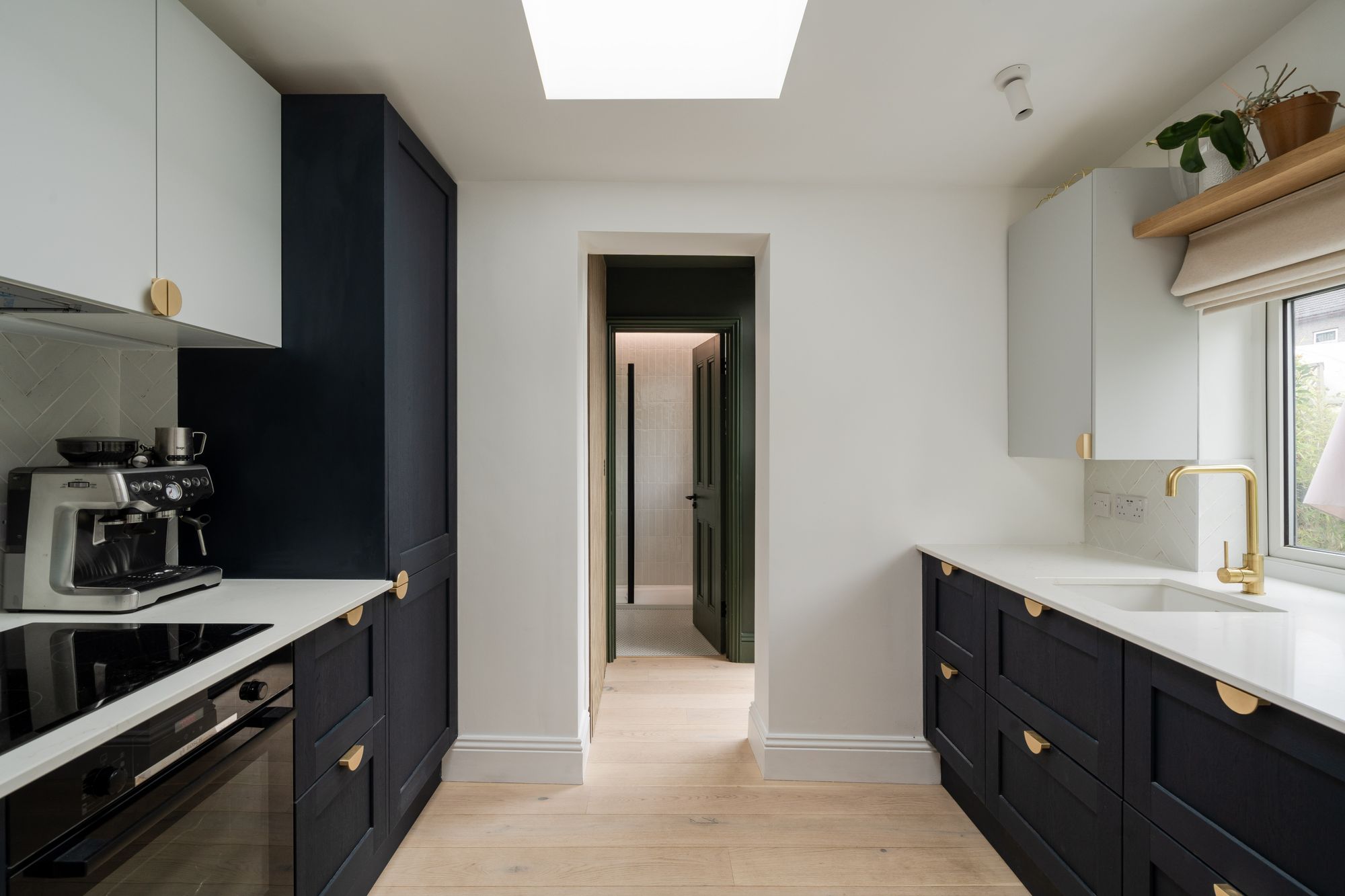 2 bed flat for sale in Selby Road, Leytonstone, London, E11 - Property Image 10