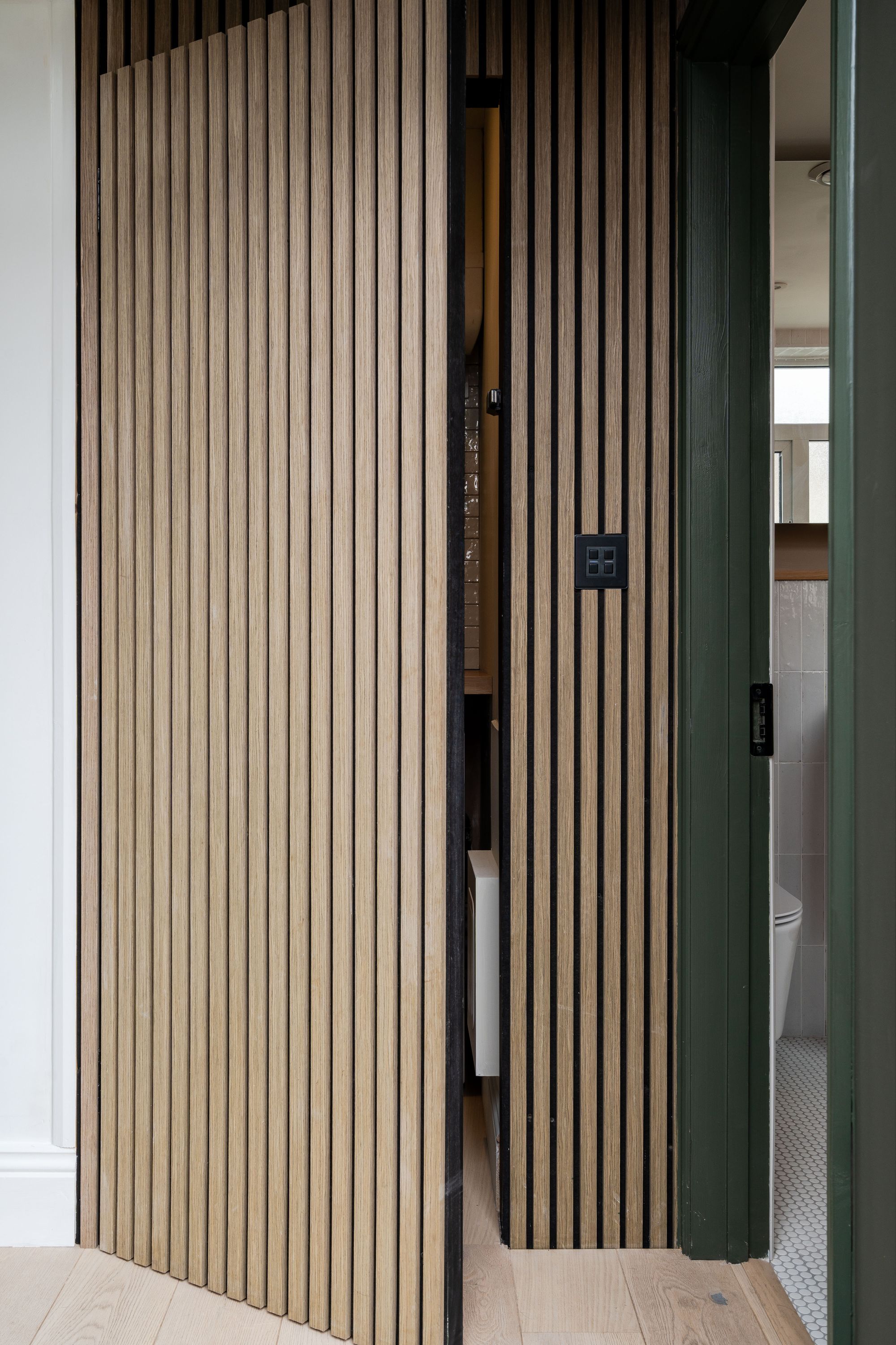 2 bed flat for sale in Selby Road, Leytonstone, London, E11 - Property Image 15