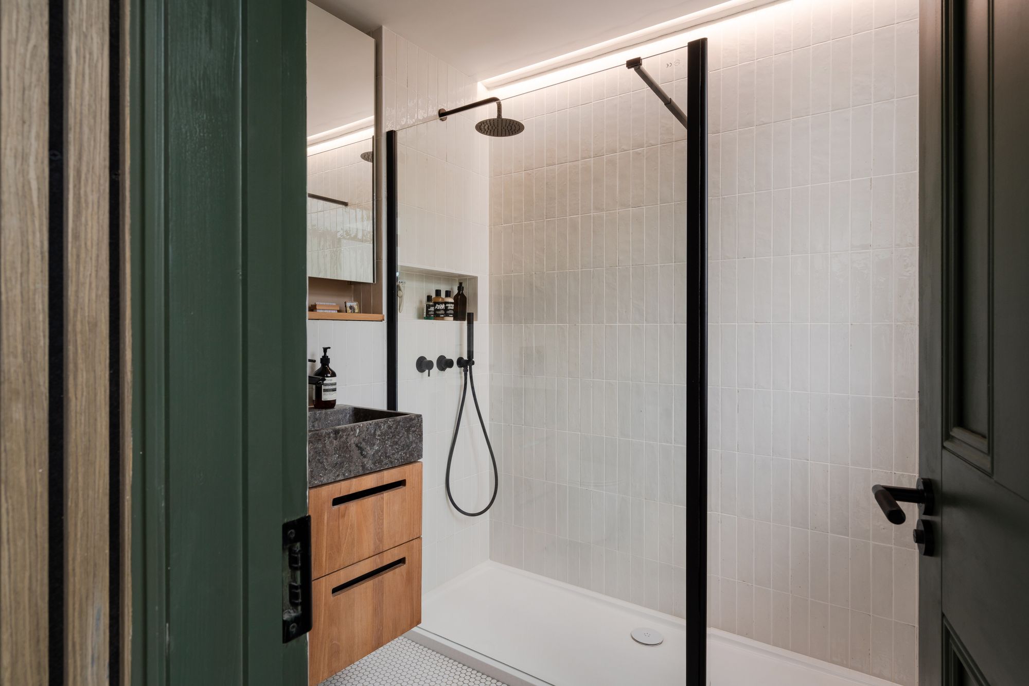 2 bed flat for sale in Selby Road, Leytonstone, London, E11 - Property Image 20