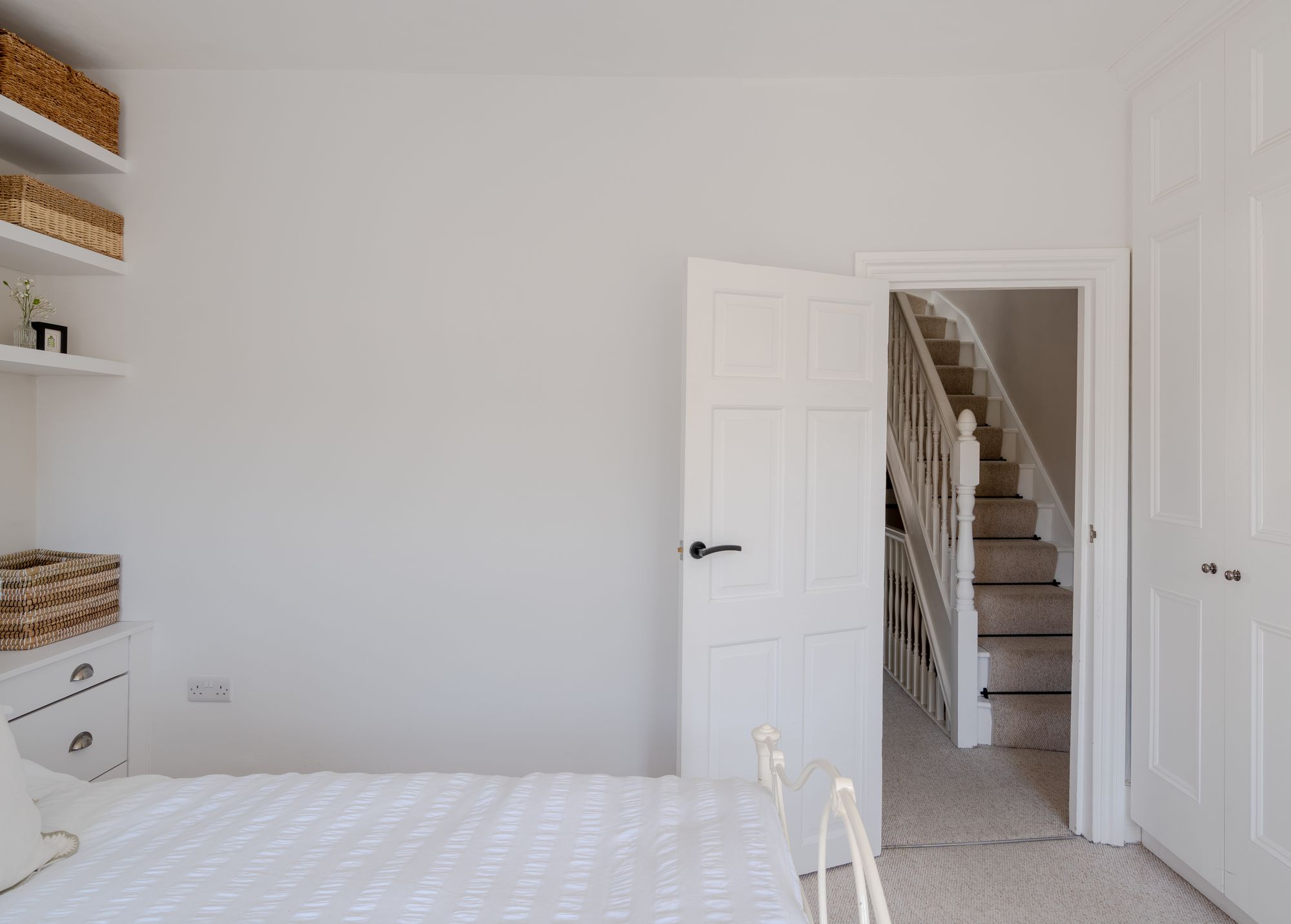 3 bed terraced house for sale in Michael Road, Bushwood, London, E11  - Property Image 26