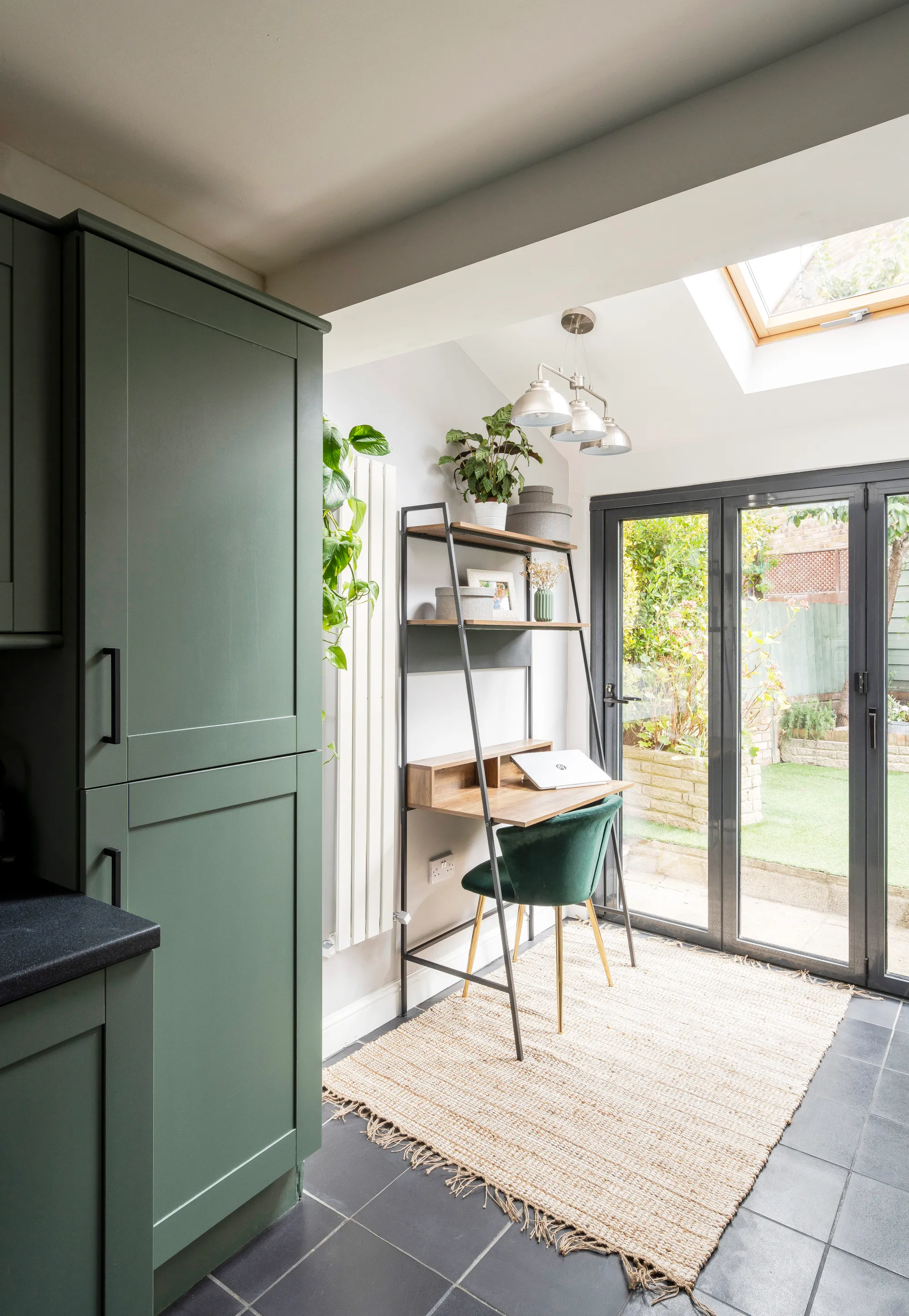 3 bed mid-terraced house for sale in Napier Road, Leytonstone, London, E11  - Property Image 10