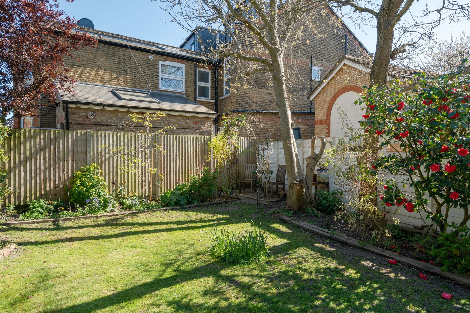 2 bed flat for sale in Forest Glade, Upper Leytonstone, London, E11  - Property Image 22