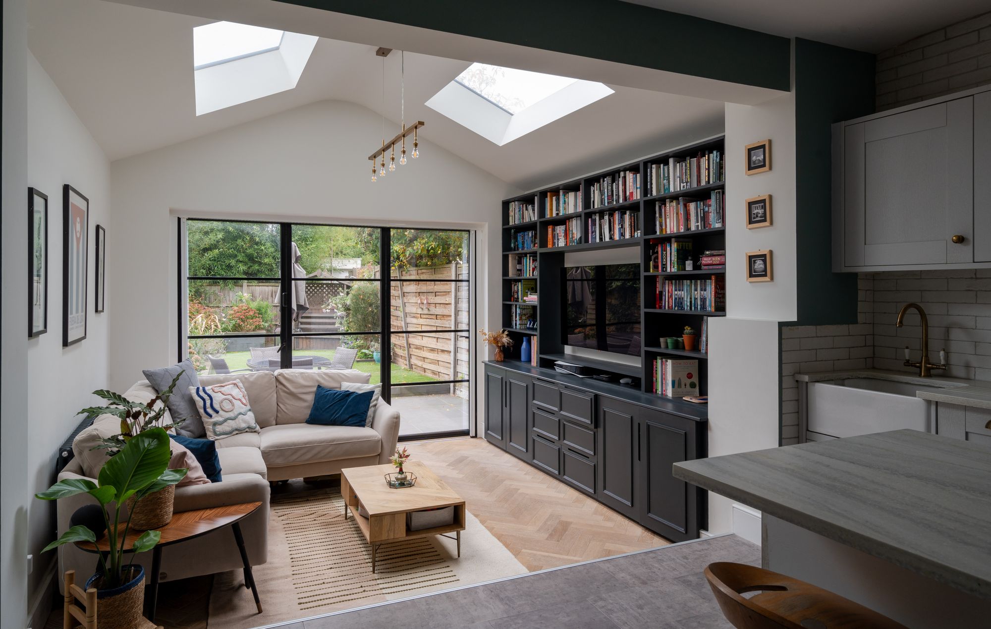 3 bed mid-terraced house for sale in Woodlands Road, Leytonstone, London, E11  - Property Image 10