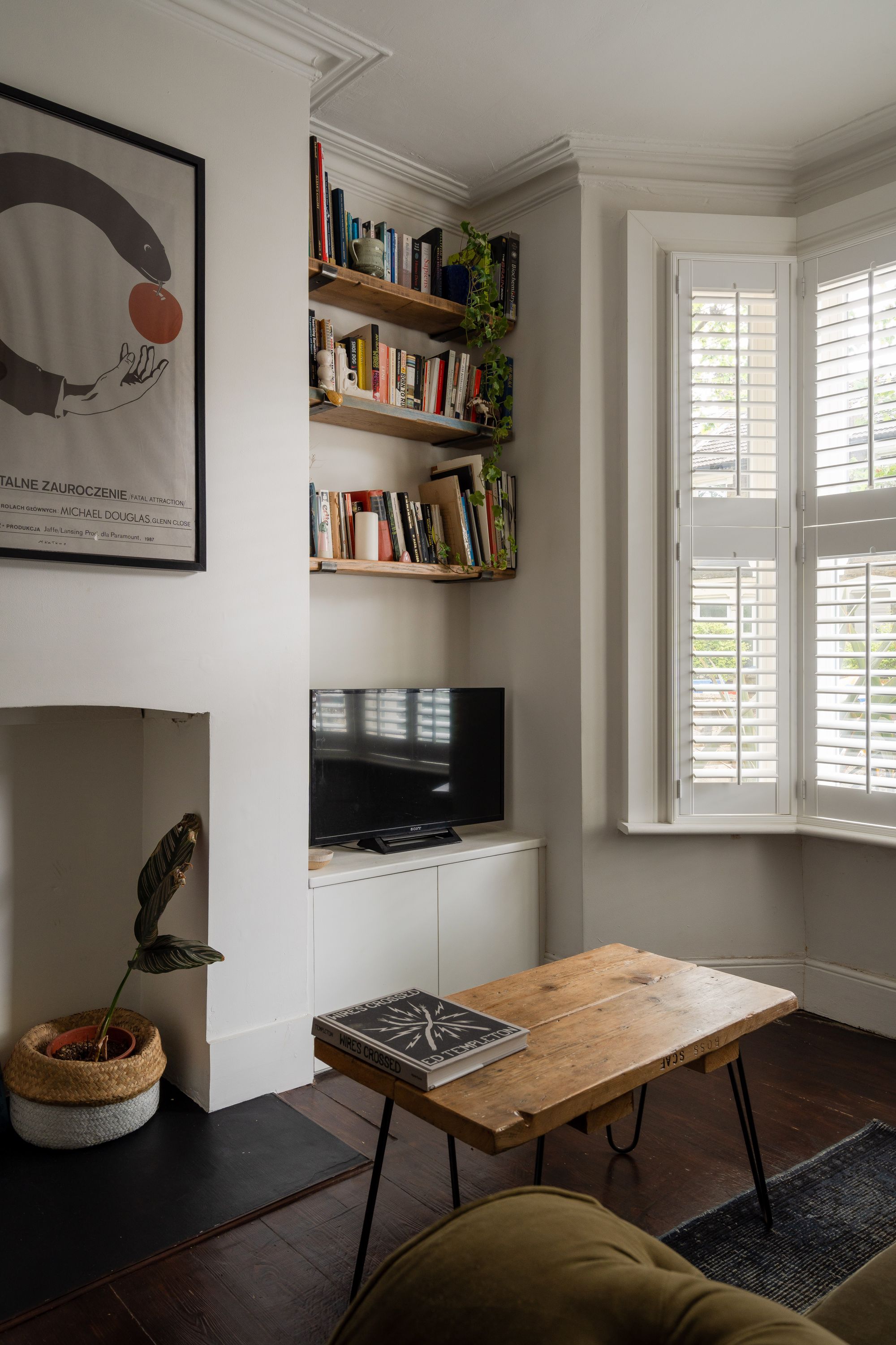 2 bed mid-terraced house for sale in Huddlestone Road, Forest Gate, London, E7  - Property Image 4