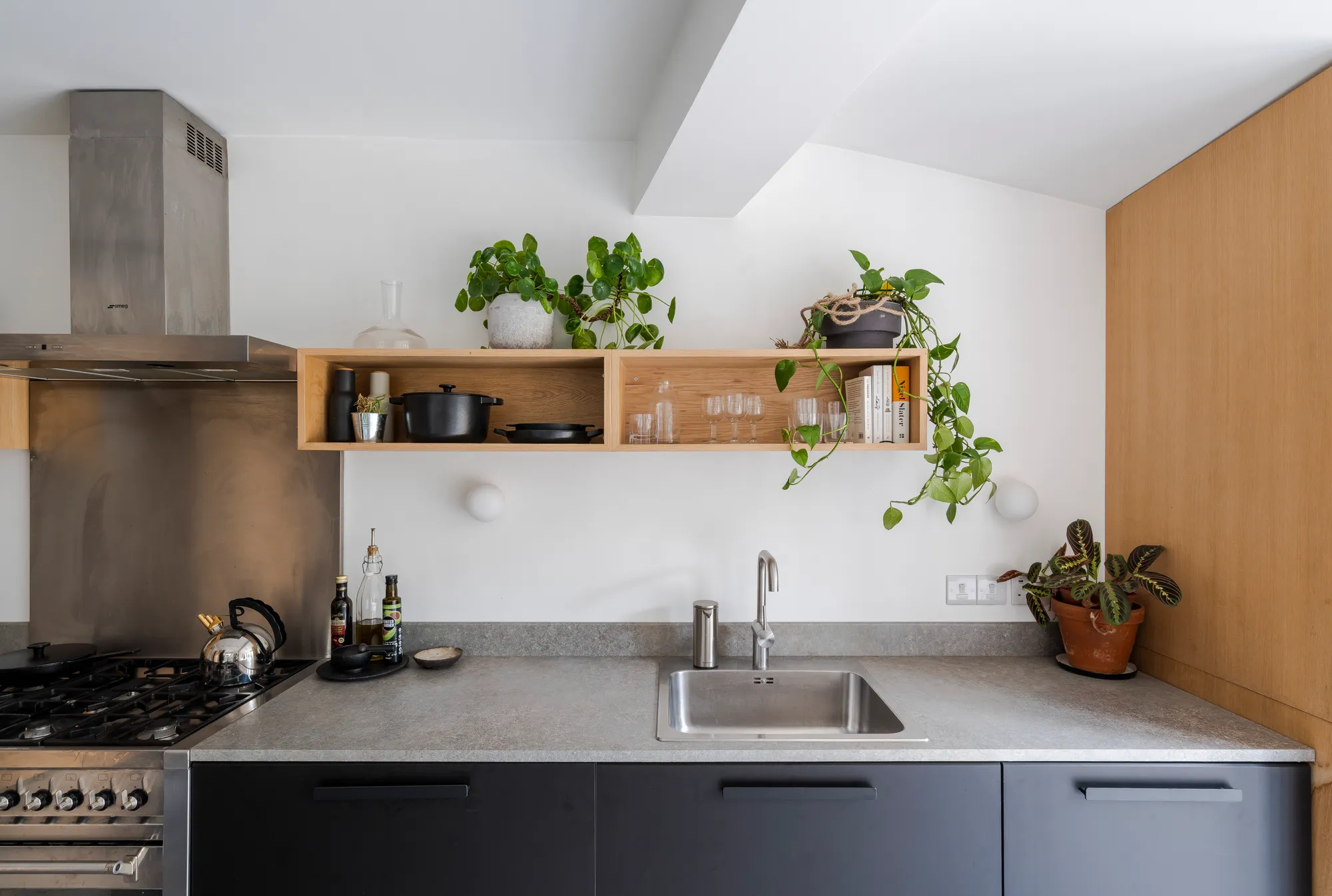 2 bed mid-terraced house for sale in Cann Hall Road, Leytonstone, London, E11  - Property Image 11