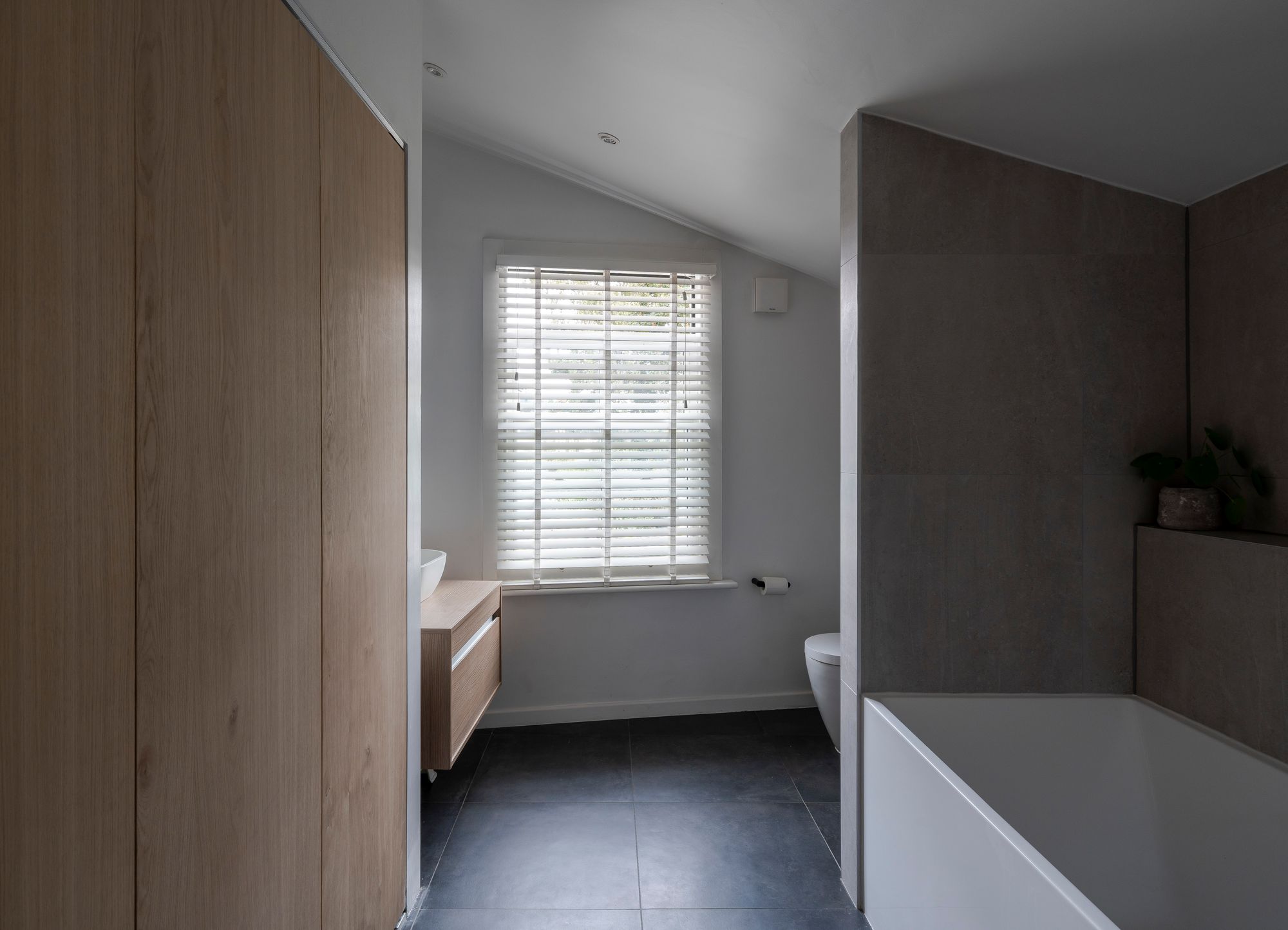 2 bed mid-terraced house for sale in Cann Hall Road, Leytonstone, London, E11  - Property Image 28