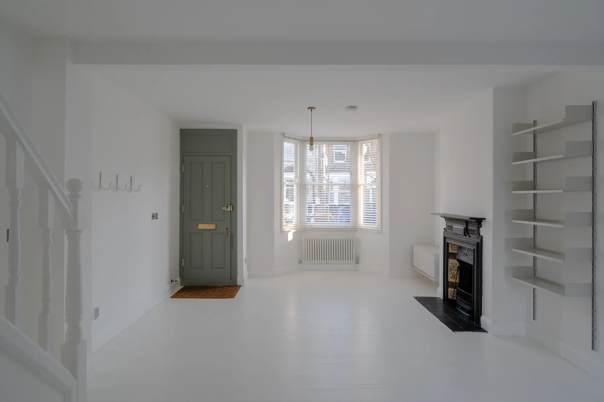 2 bed mid-terraced house for sale in Campus Road, Walthamstow, London, E17 - Property Image 4