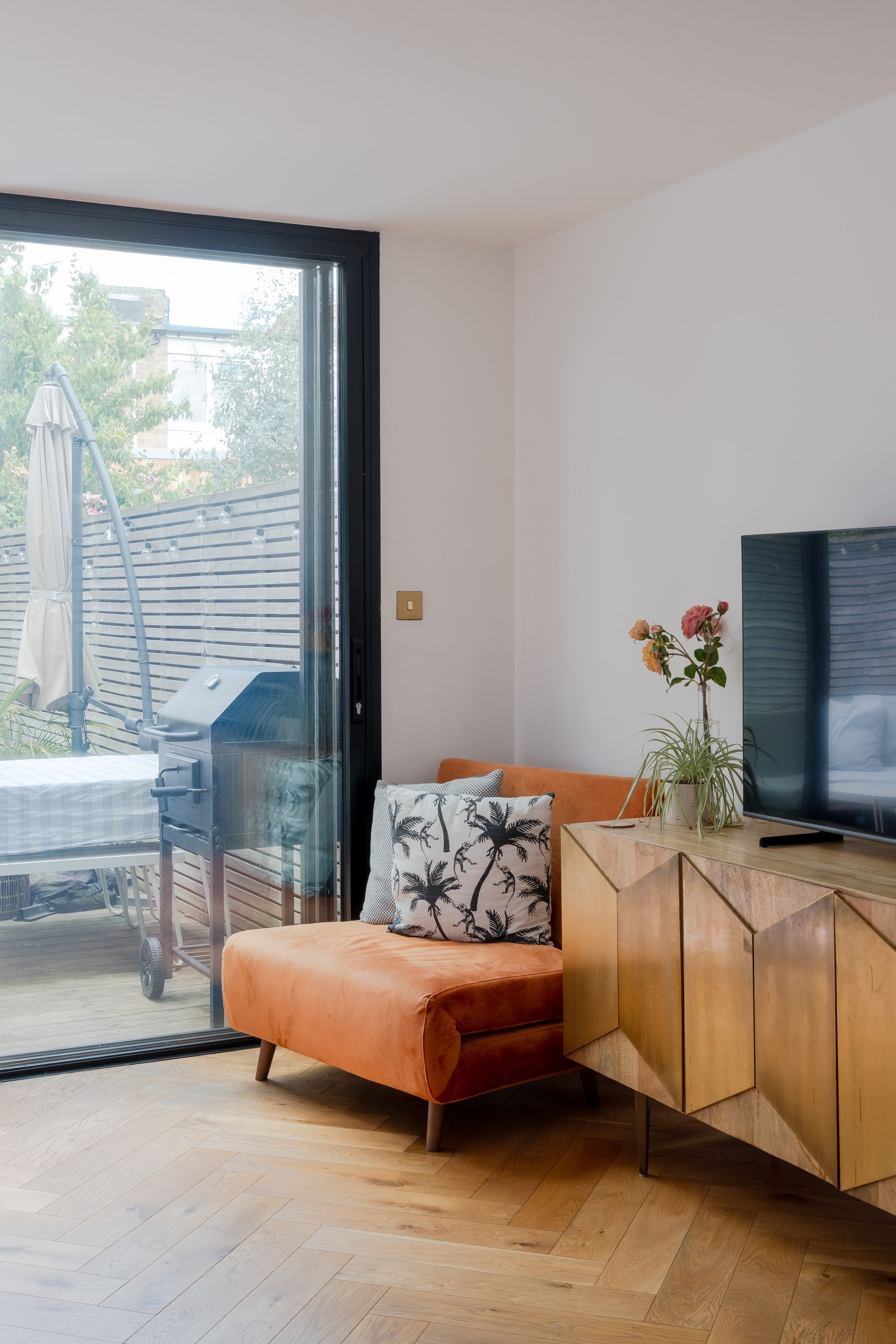 3 bed terraced house for sale in Murchison Road, Leyton, London, E10  - Property Image 13