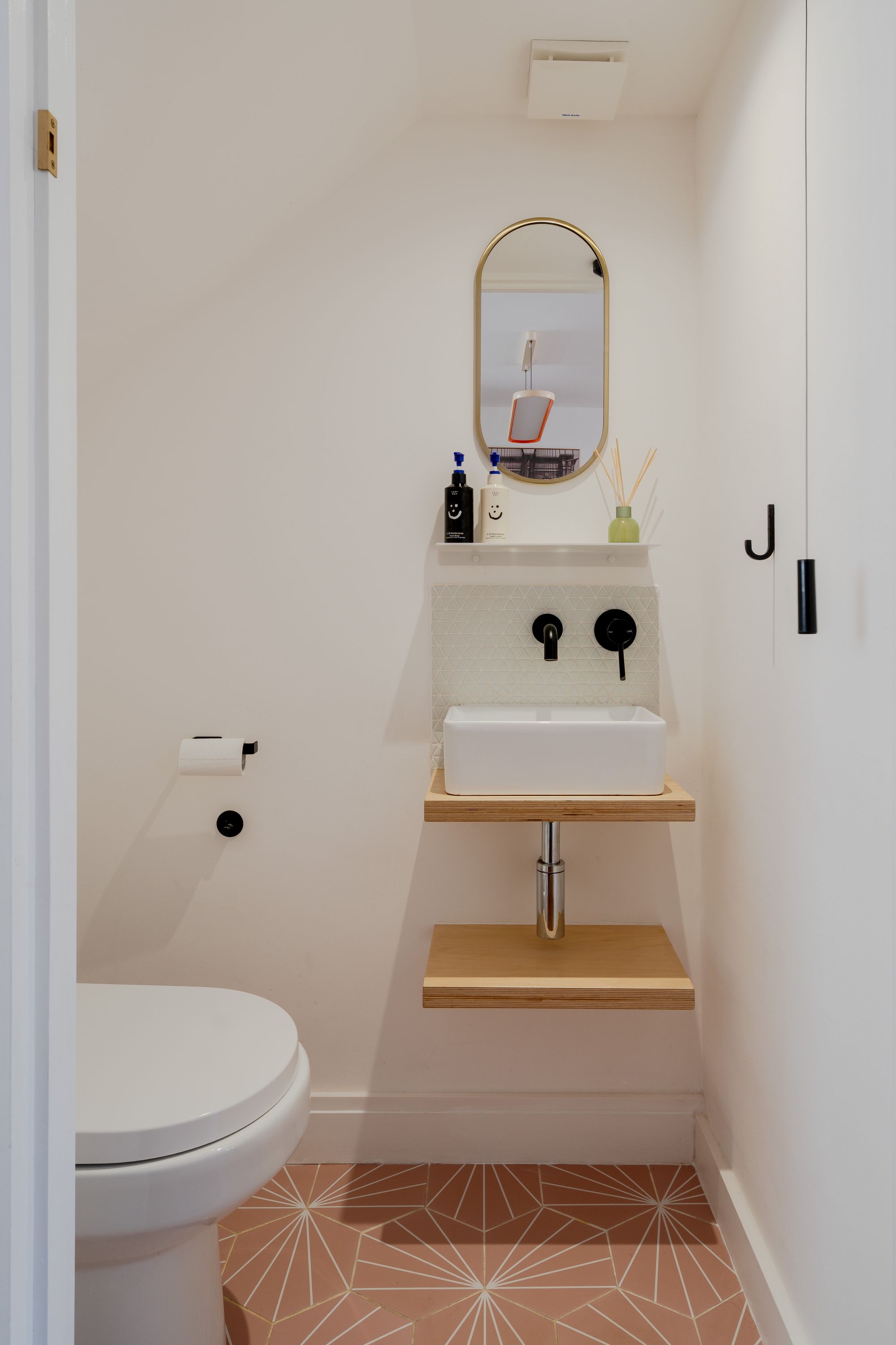 3 bed terraced house for sale in Murchison Road, Leyton, London, E10  - Property Image 15