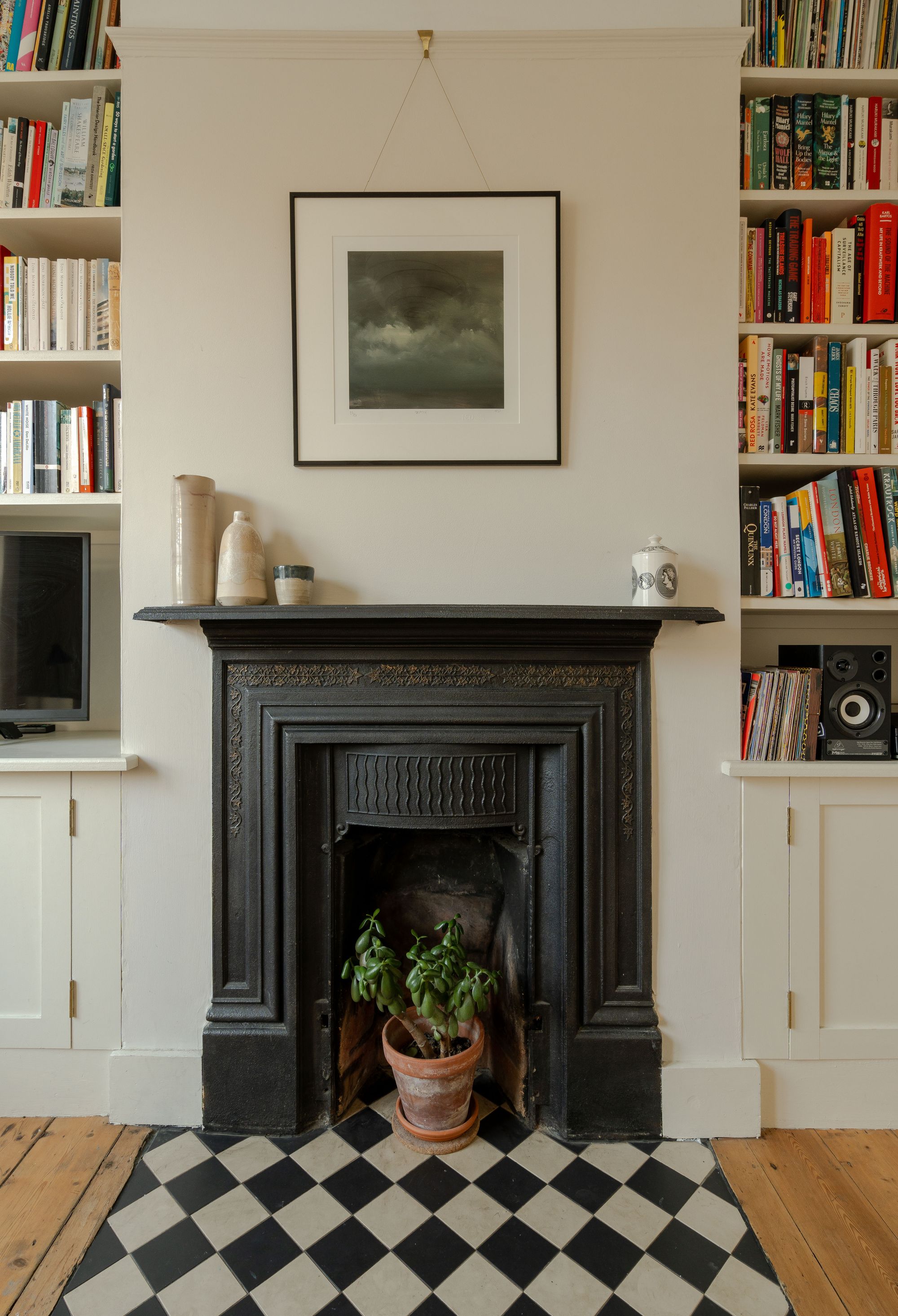 2 bed terraced house for sale in Montague Road, Leytonstone, London, E11 - Property Image 3