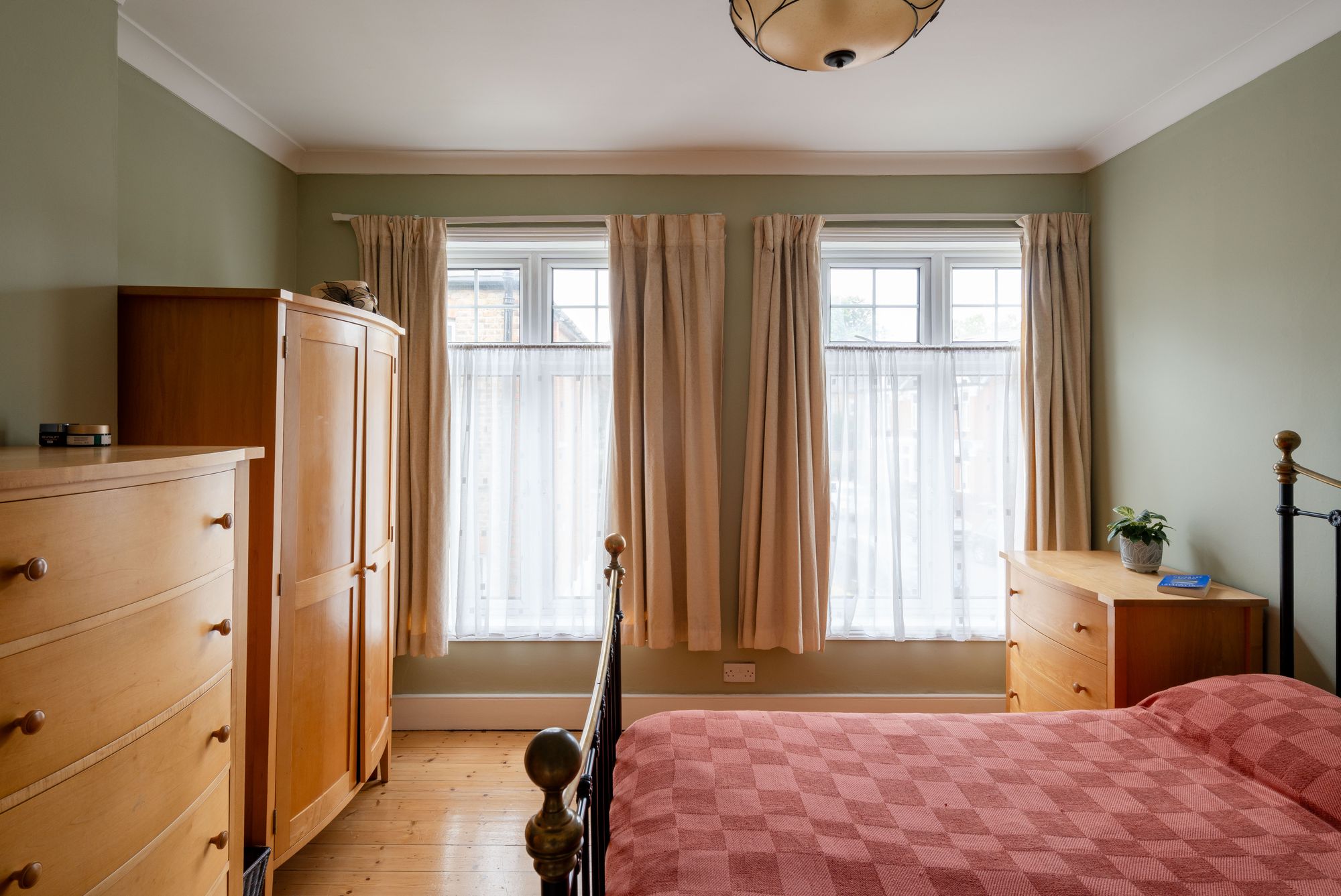 3 bed detached house for sale in Forest Drive East, Upper Leytonstone, London, E11  - Property Image 28