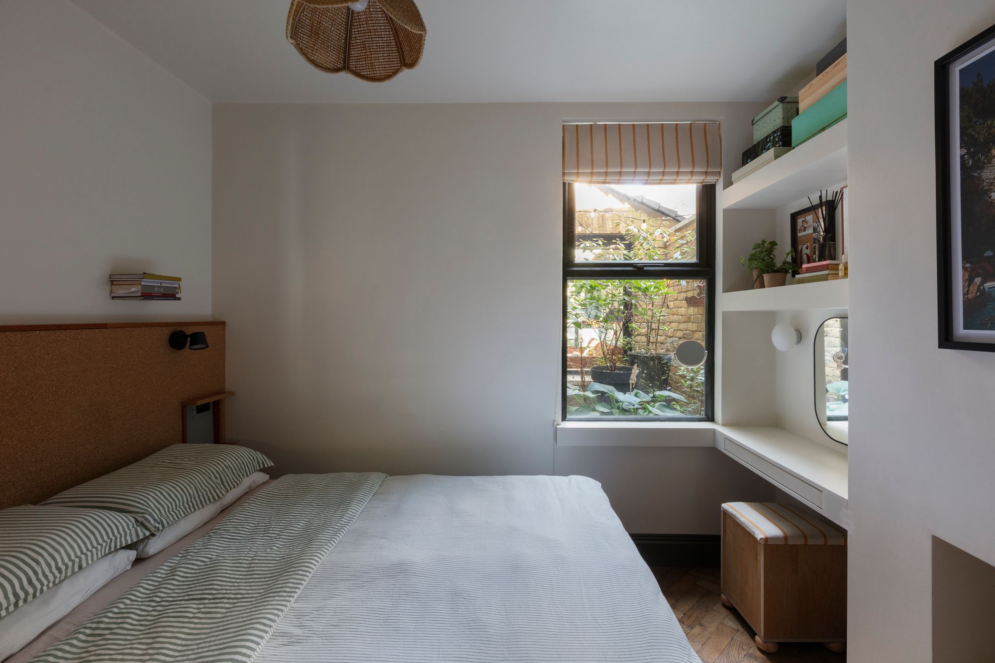2 bed maisonette for sale in Huxley Road, Leyton, London, E10  - Property Image 26
