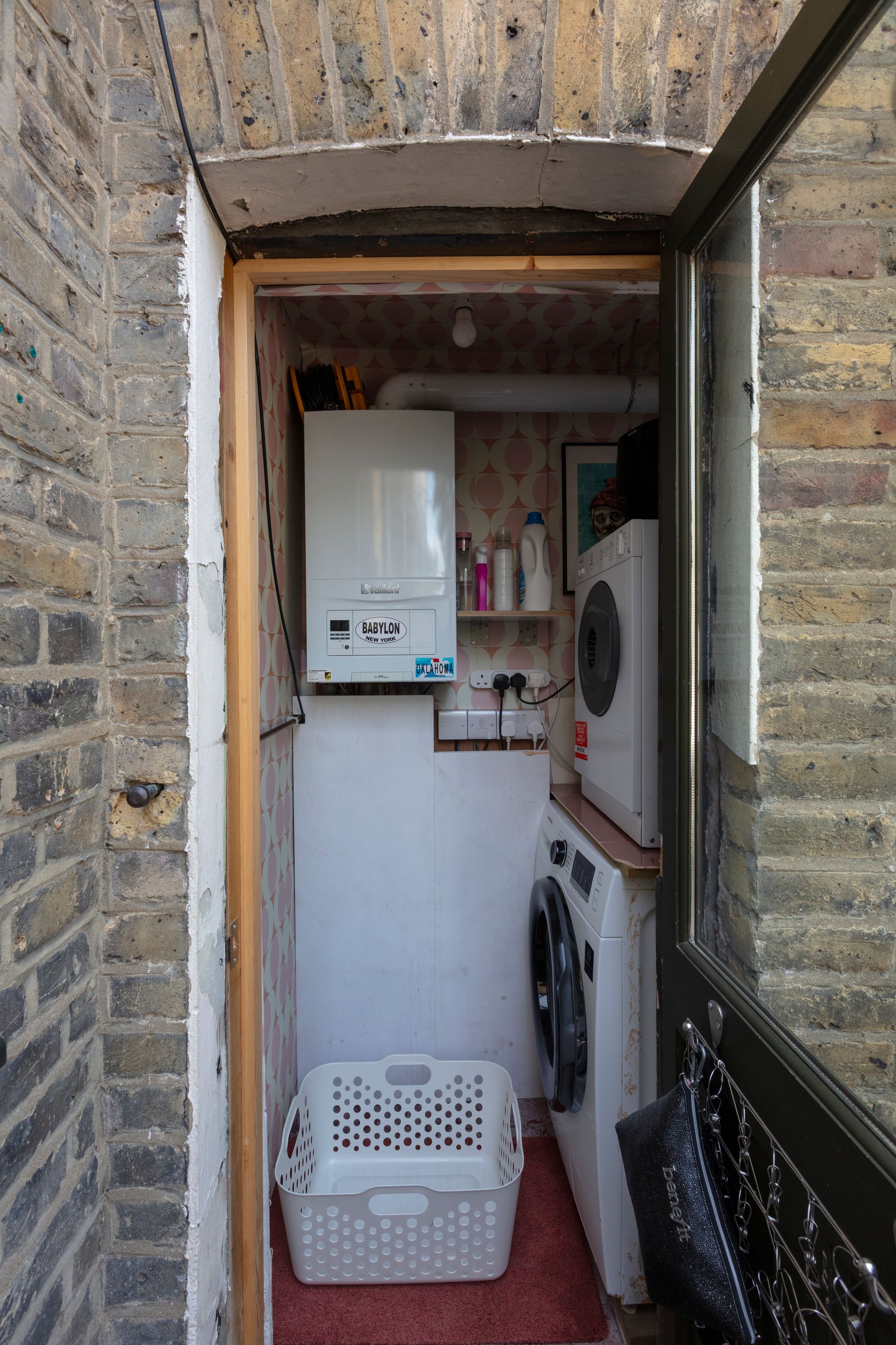2 bed maisonette for sale in Huxley Road, Leyton, London, E10  - Property Image 48