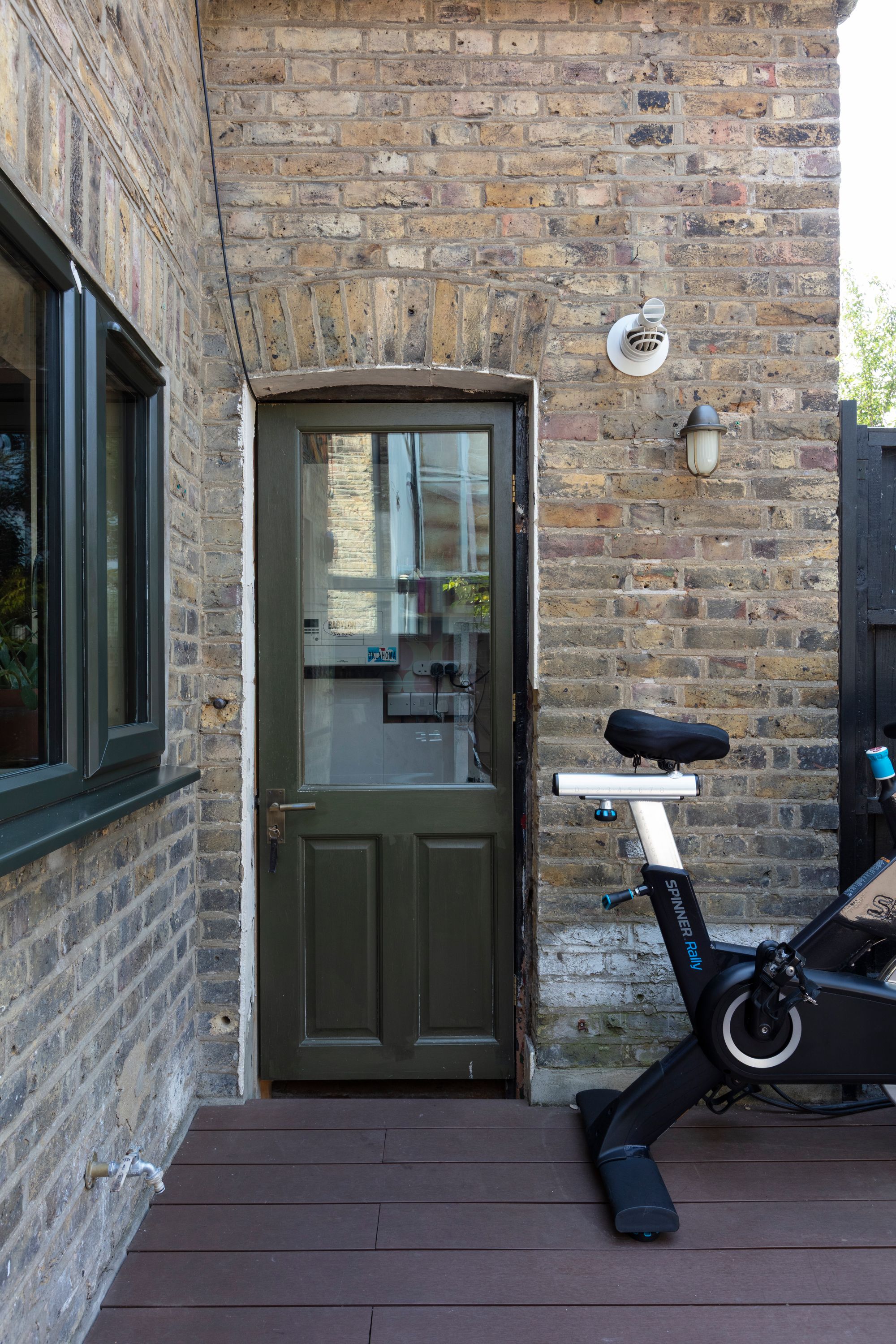 2 bed maisonette for sale in Huxley Road, Leyton, London, E10  - Property Image 47