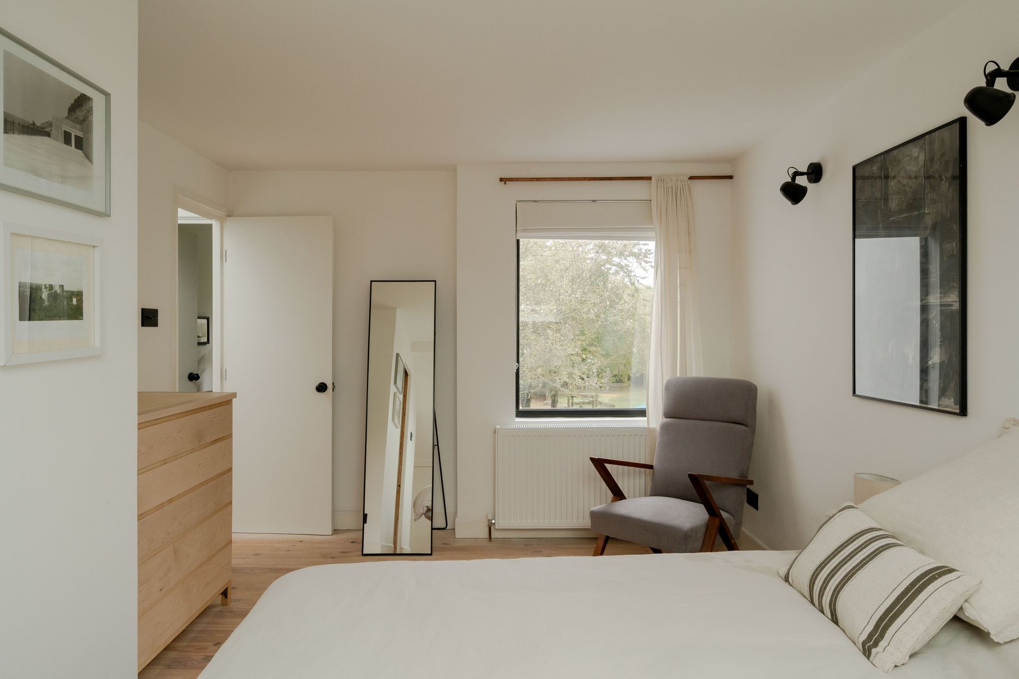 4 bed terraced house for sale in Farmer Road, London, E10  - Property Image 39