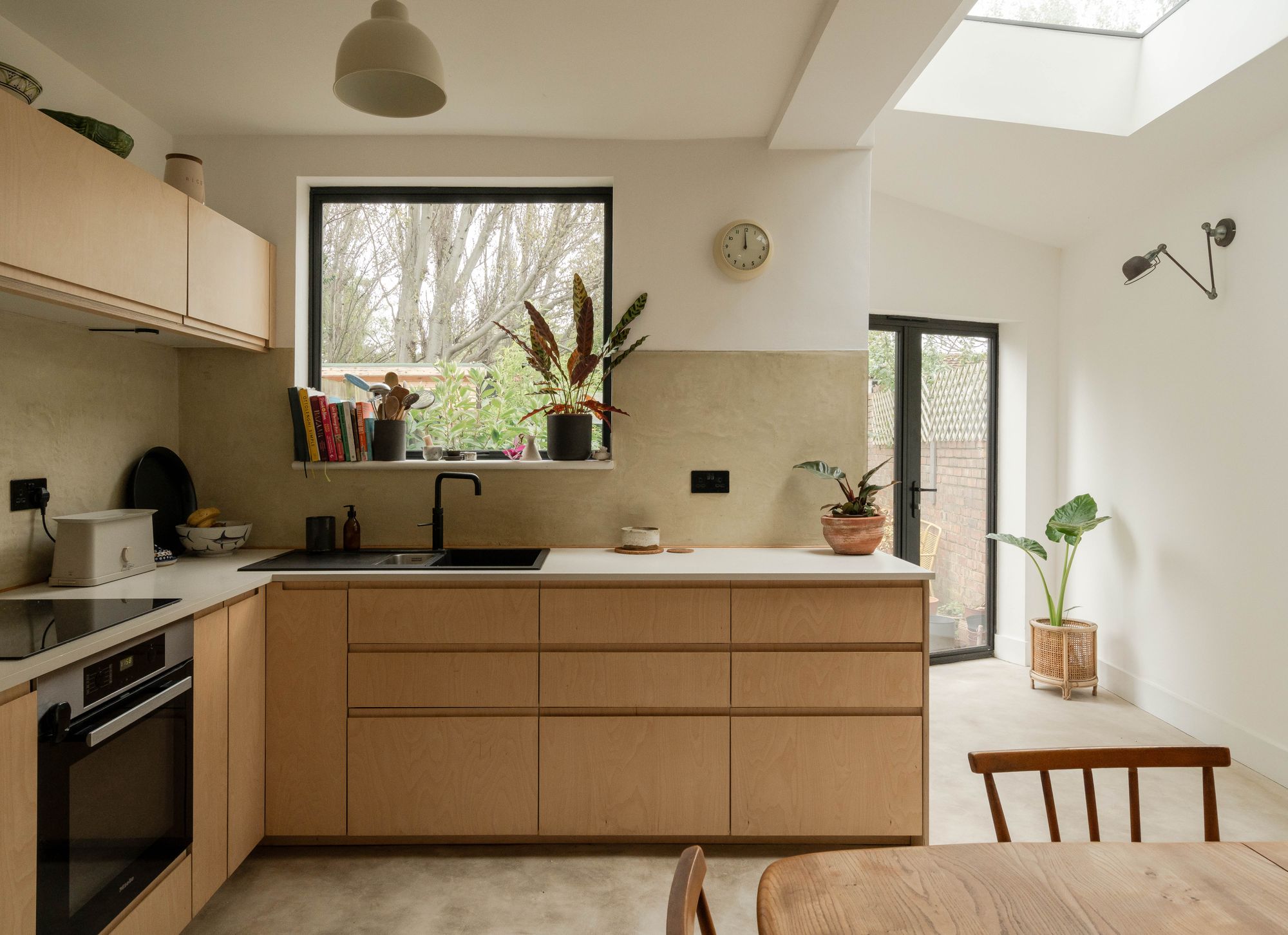 4 bed terraced house for sale in Farmer Road, London, E10  - Property Image 9