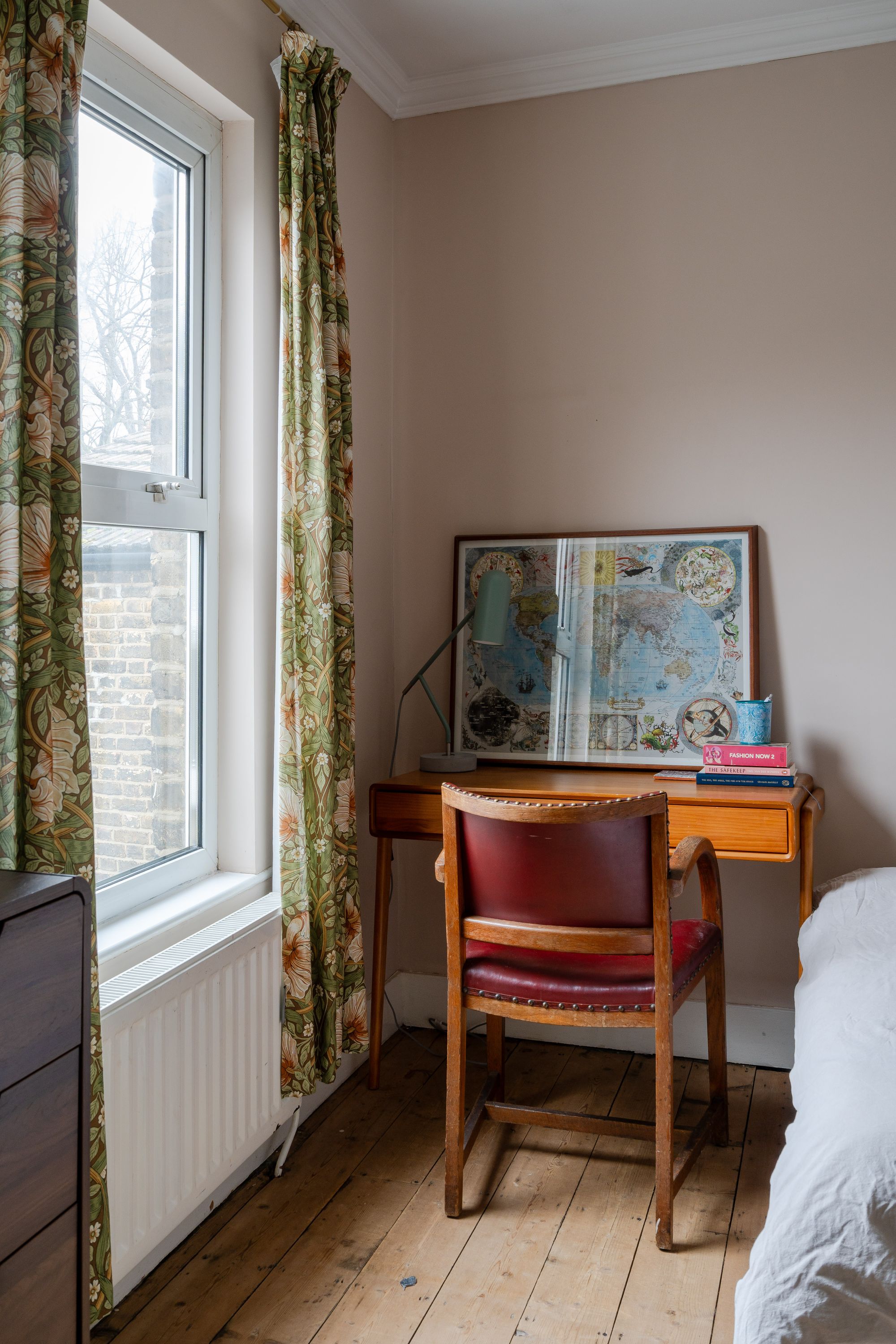 3 bed terraced house for sale in Napier Road, Leytonstone, London, E11 - Property Image 28