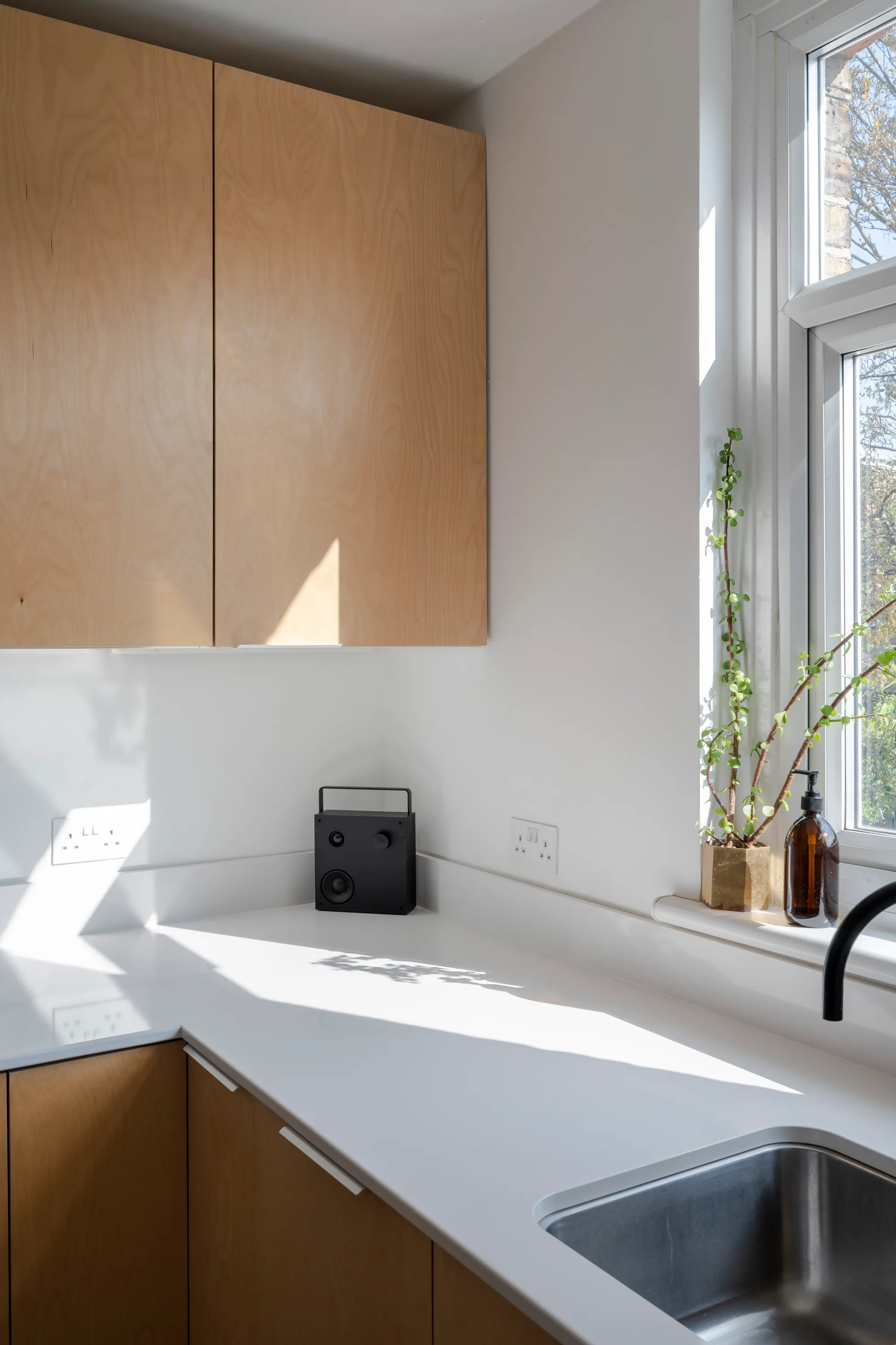 2 bed flat for sale in Cromer Road, Leyton, London, E10 - Property Image 13