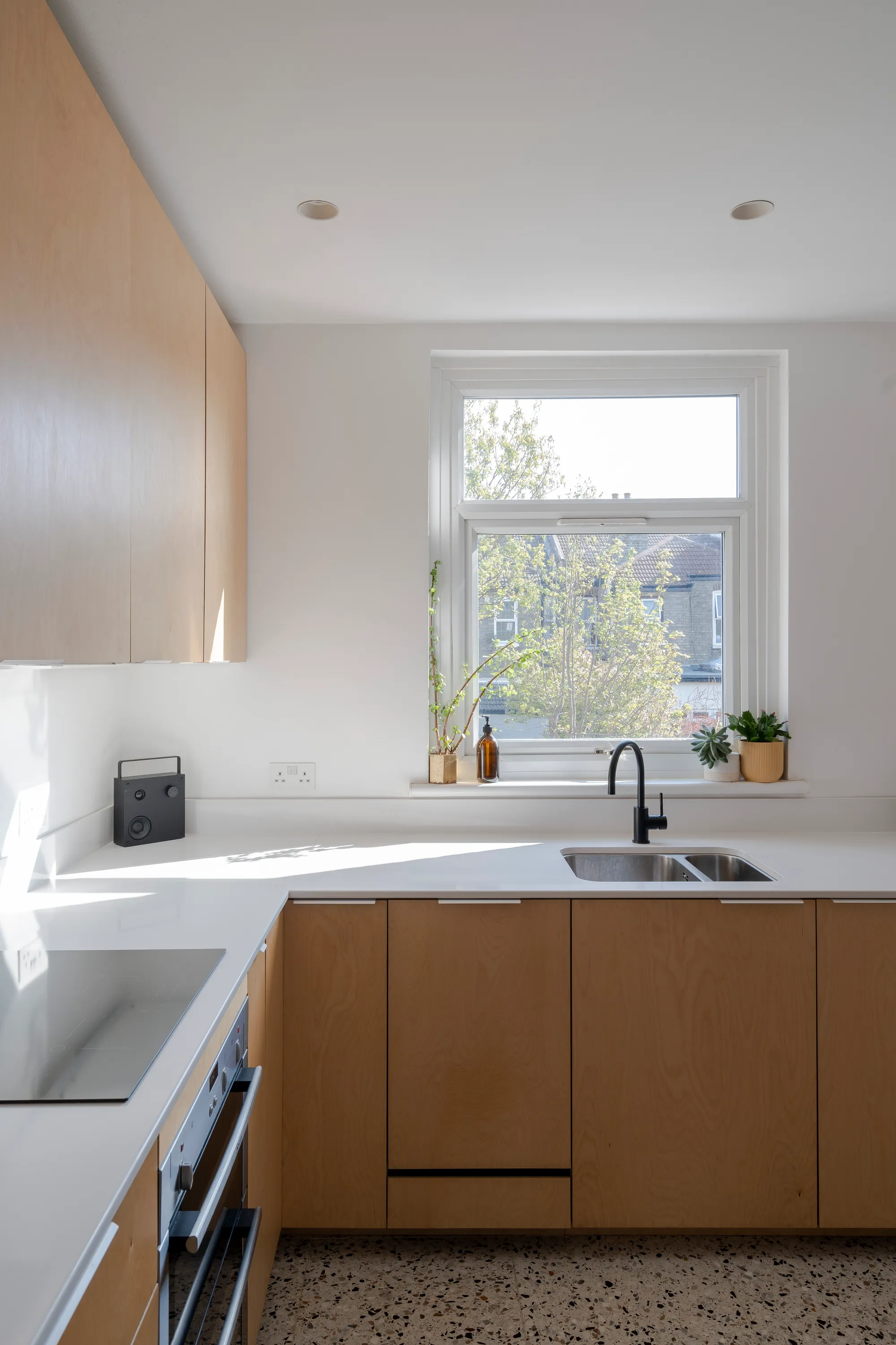 2 bed flat for sale in Cromer Road, Leyton, London, E10 - Property Image 14