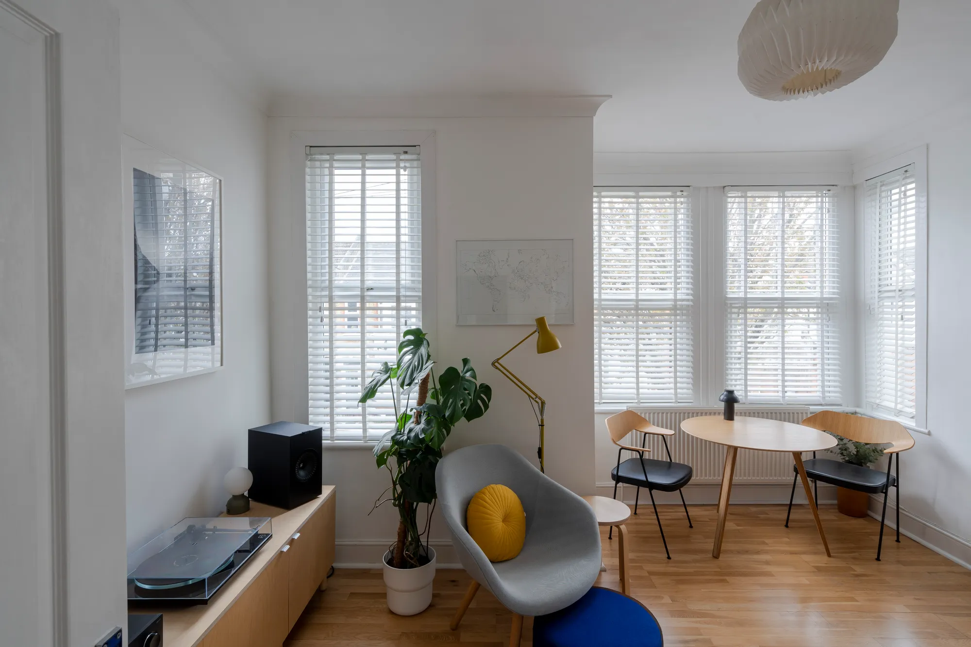 2 bed flat for sale in Cromer Road, Leyton, London, E10 - Property Image 3