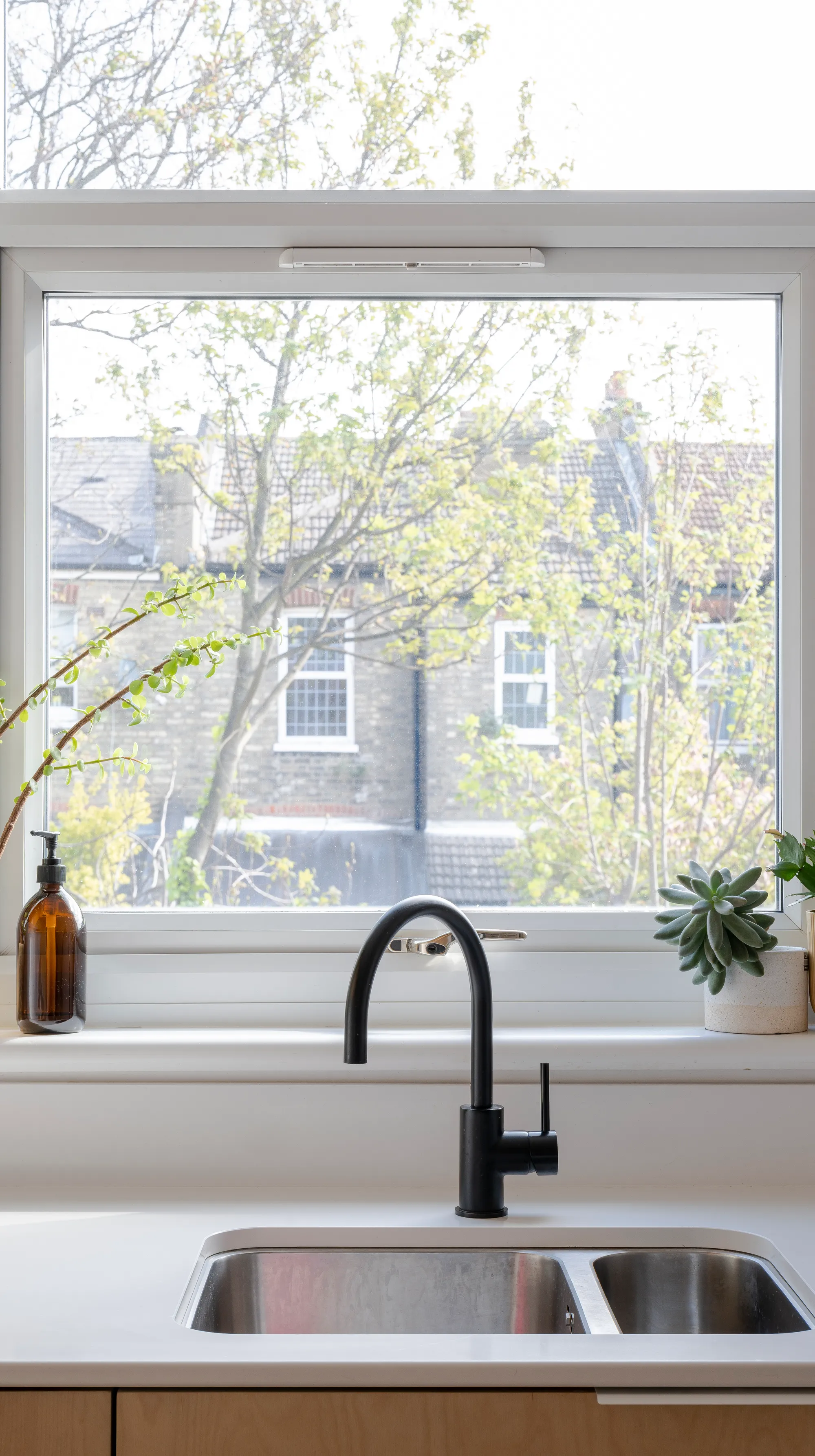 2 bed flat for sale in Cromer Road, Leyton, London, E10 - Property Image 15