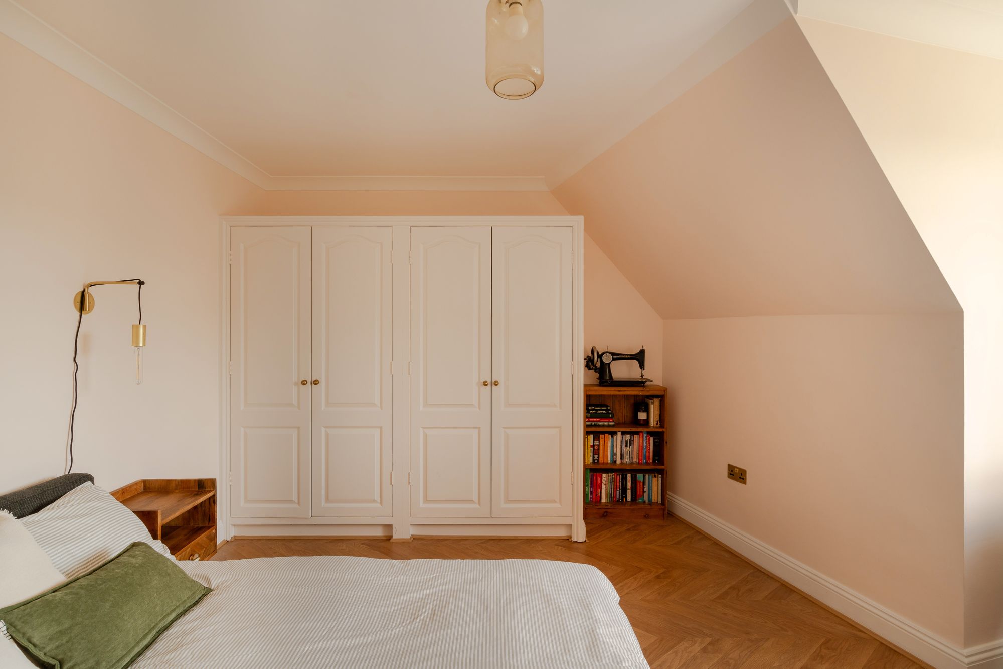 2 bed flat for sale in Wallwood Road, Upper Leytonstone, London, E11  - Property Image 13