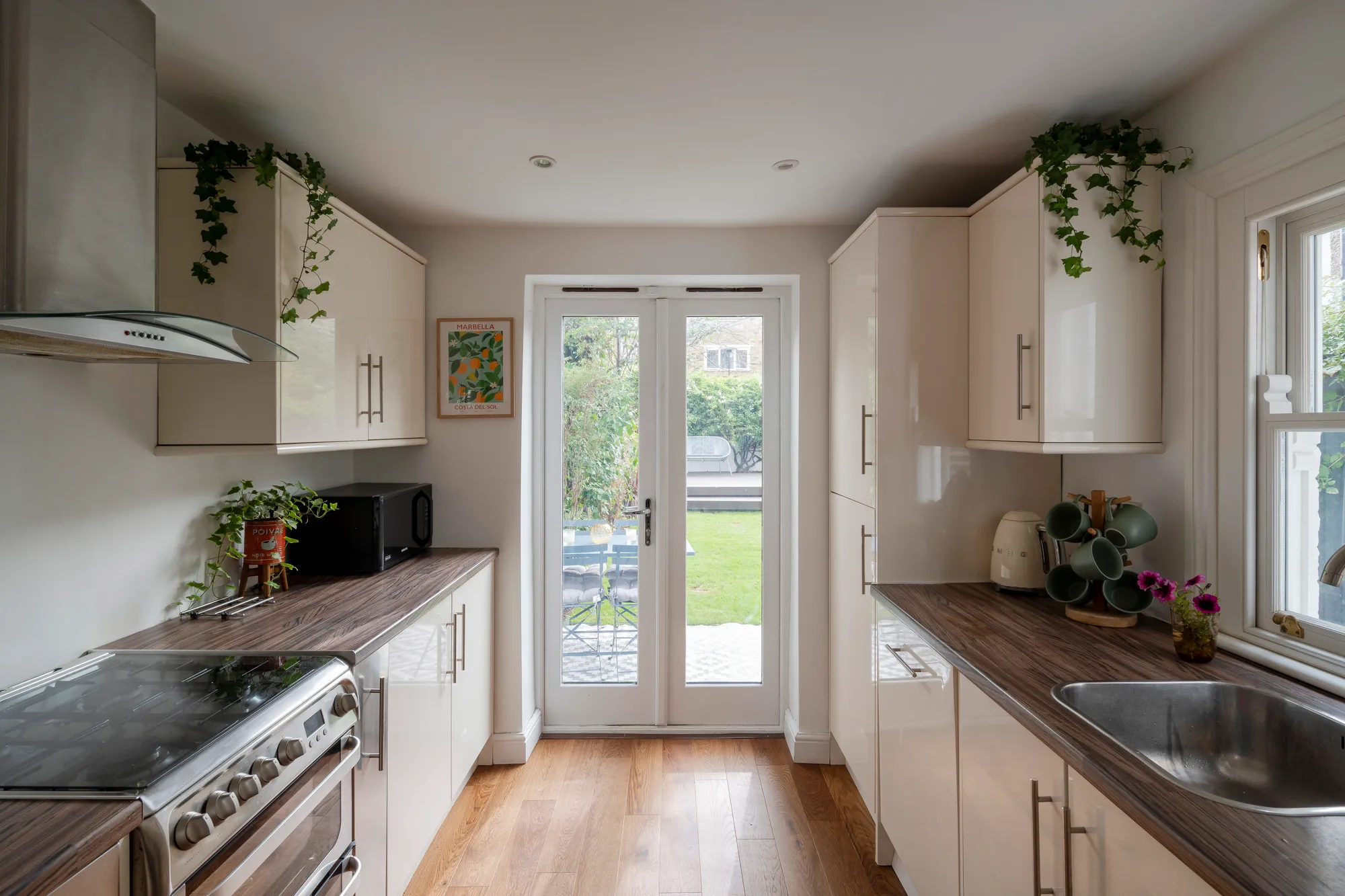 4 bed mid-terraced house for sale in Pearcroft Road, Leytonstone, London, E11 - Property Image 10