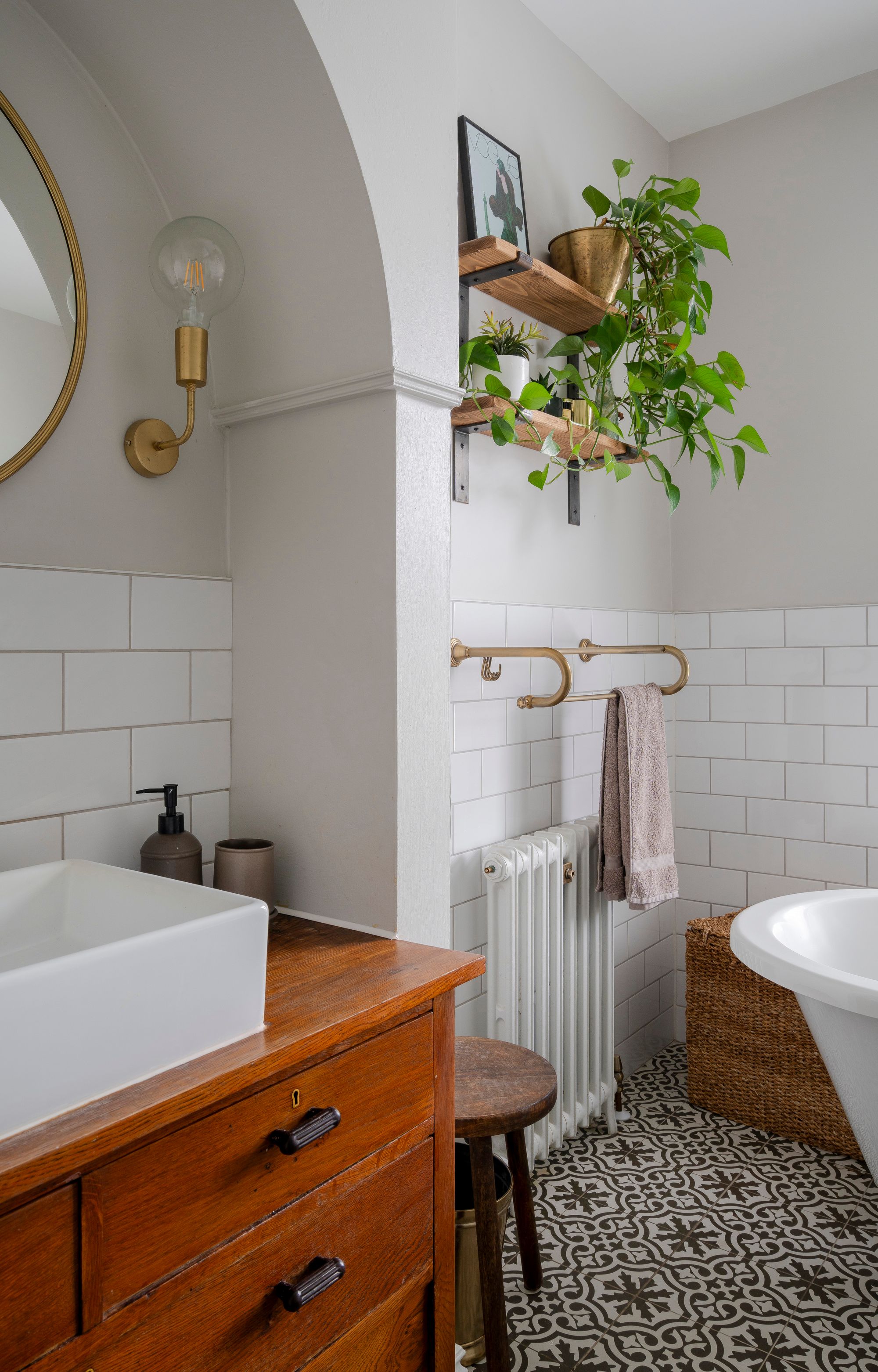 4 bed mid-terraced house for sale in Pearcroft Road, Leytonstone, London, E11 - Property Image 24