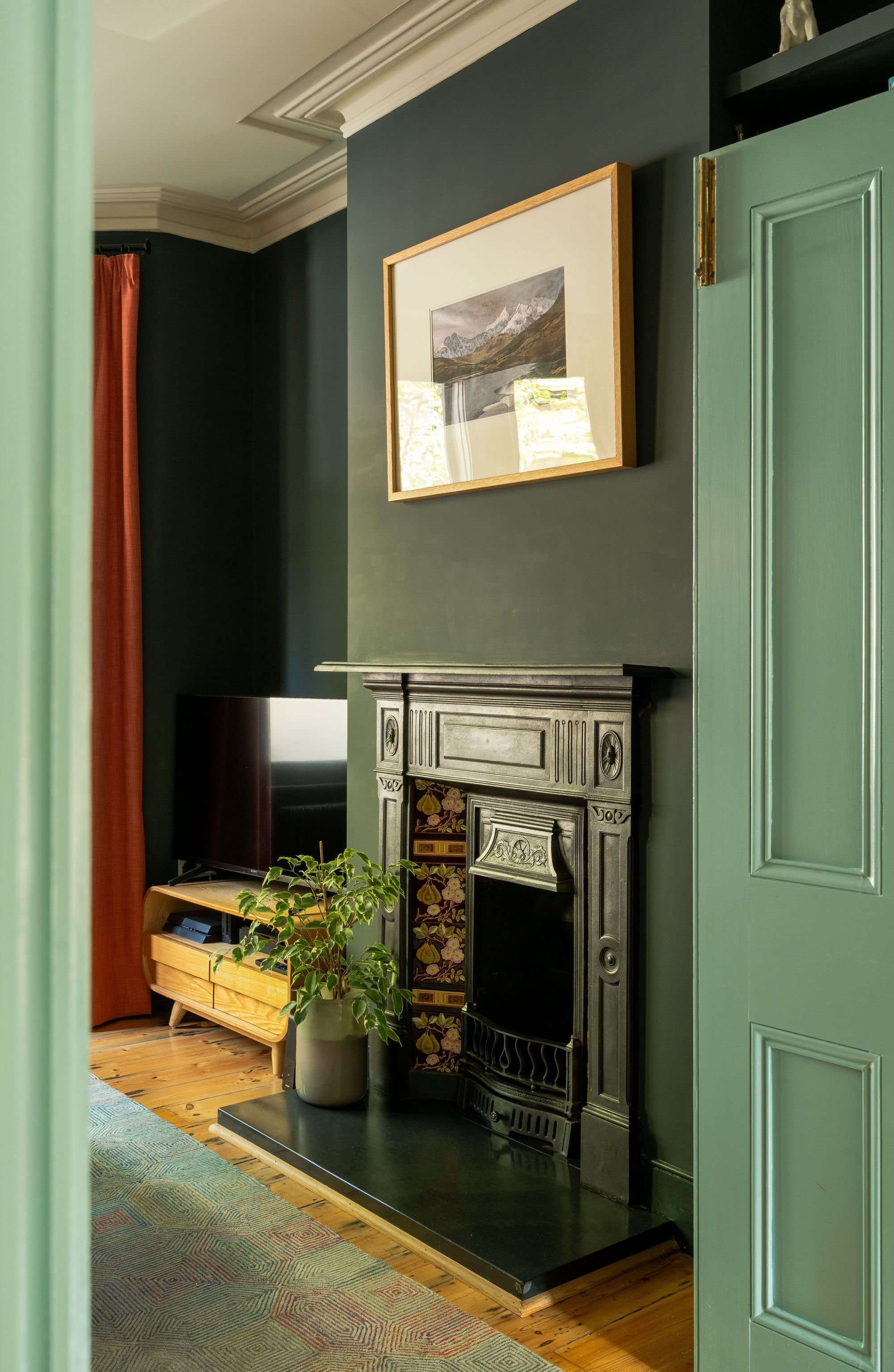 4 bed mid-terraced house for sale in Granleigh Road, Leytonstone, London, E11  - Property Image 7